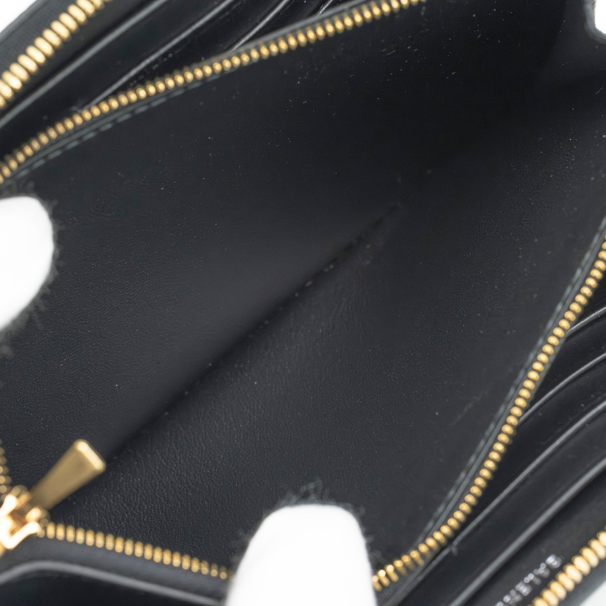 バレンシアガ BALENCIAGA キャッシュ コンチネンタル ロゴ