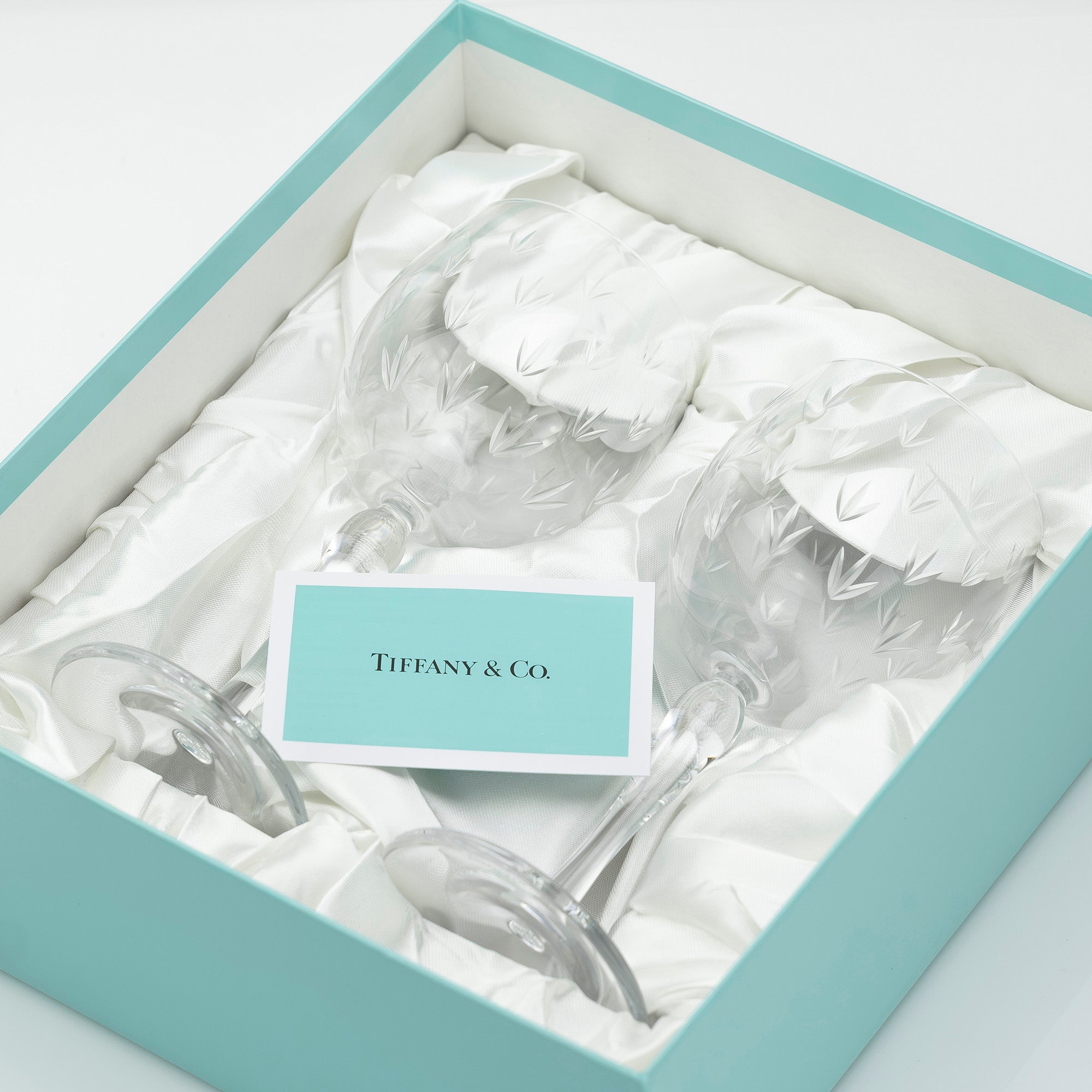 ティファニー TIFFANY & Co. フローレット クリスタルワイングラス ペア 花模様 エッチング 【美品・箱付】