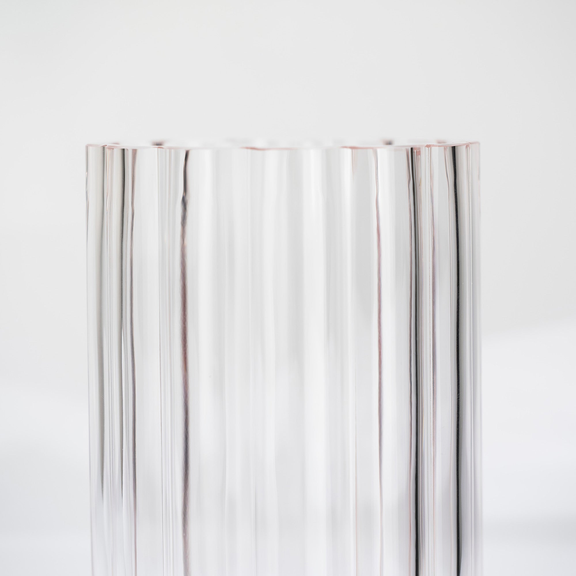 イッタラ iittala PLAY フラワーベース 180mm サーモンピンク 北欧 花瓶 インテリア フィンランド製【美品・箱付】
