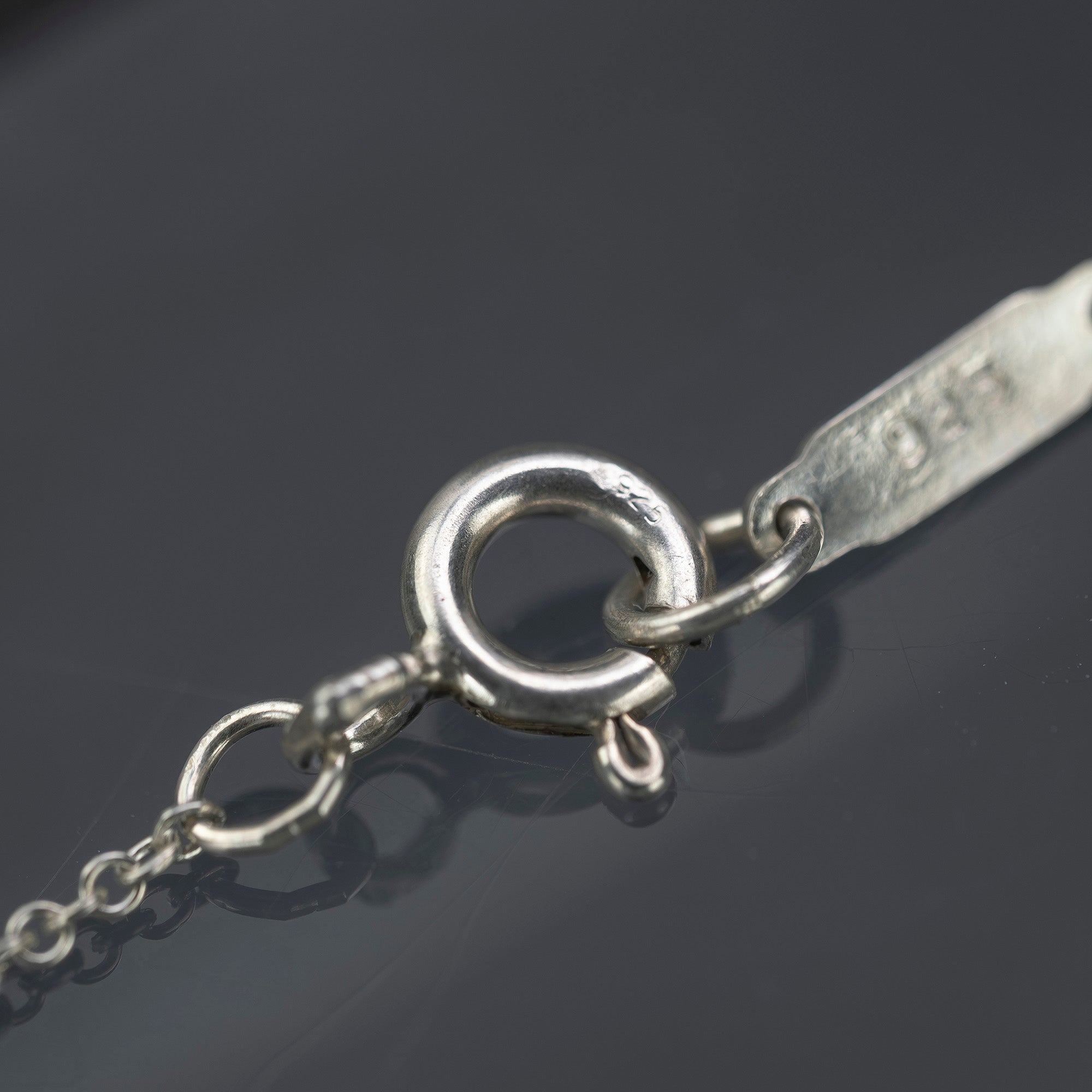 Tiffany &amp; Co. Four-Leaf Clover Necklace, Sterling Silver 925 x 18K Gold, Pendant, Women's, Lucky Charm.