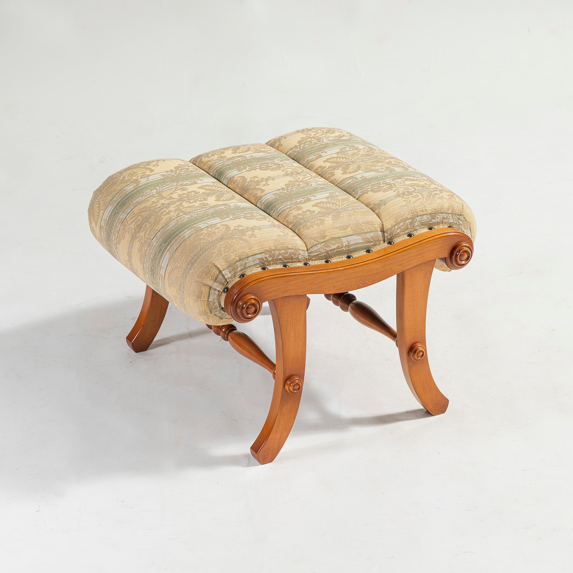 ラウンジチェア 横浜ダニエル Daniel Boot ブーツ ワイドアーム