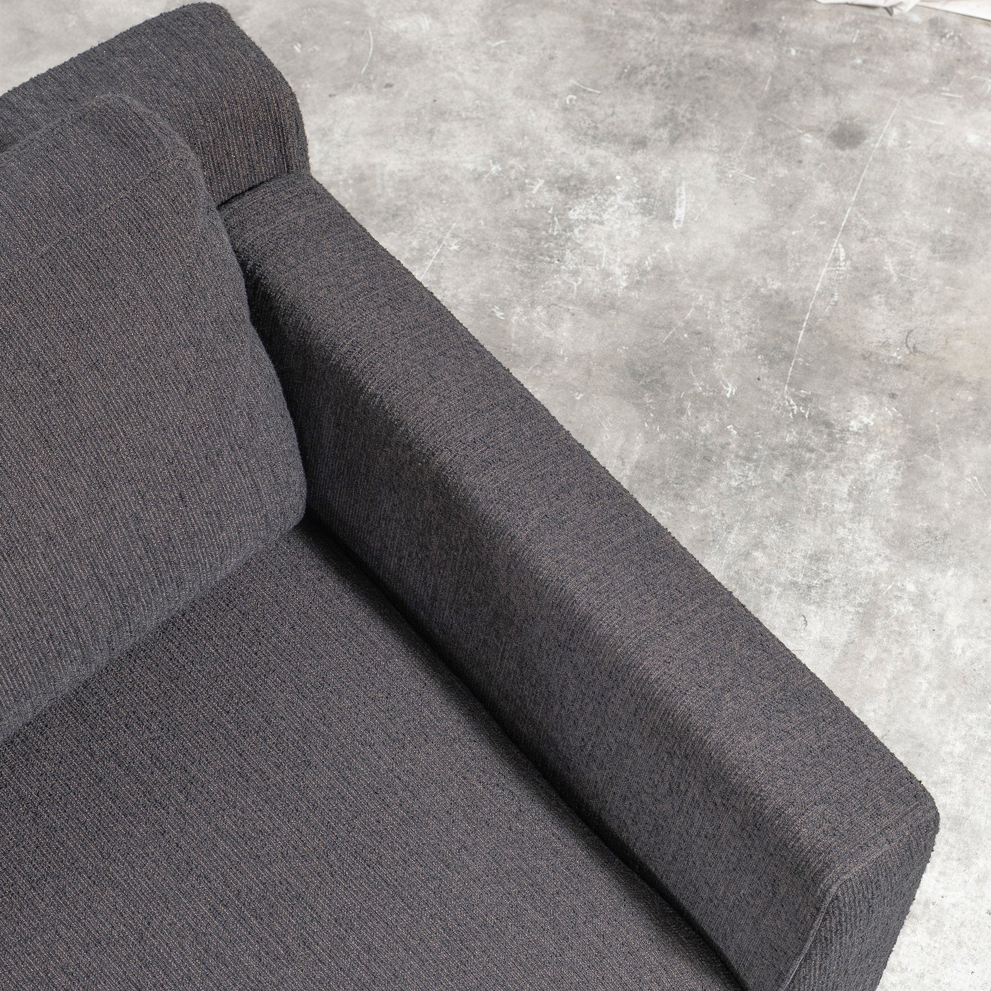 ソファ カッシーナ Cassina 235 MISTER ミスター 片アームソファ ナロウアーム ◆東京都内限定配送◆ ファブリック フェザークッション