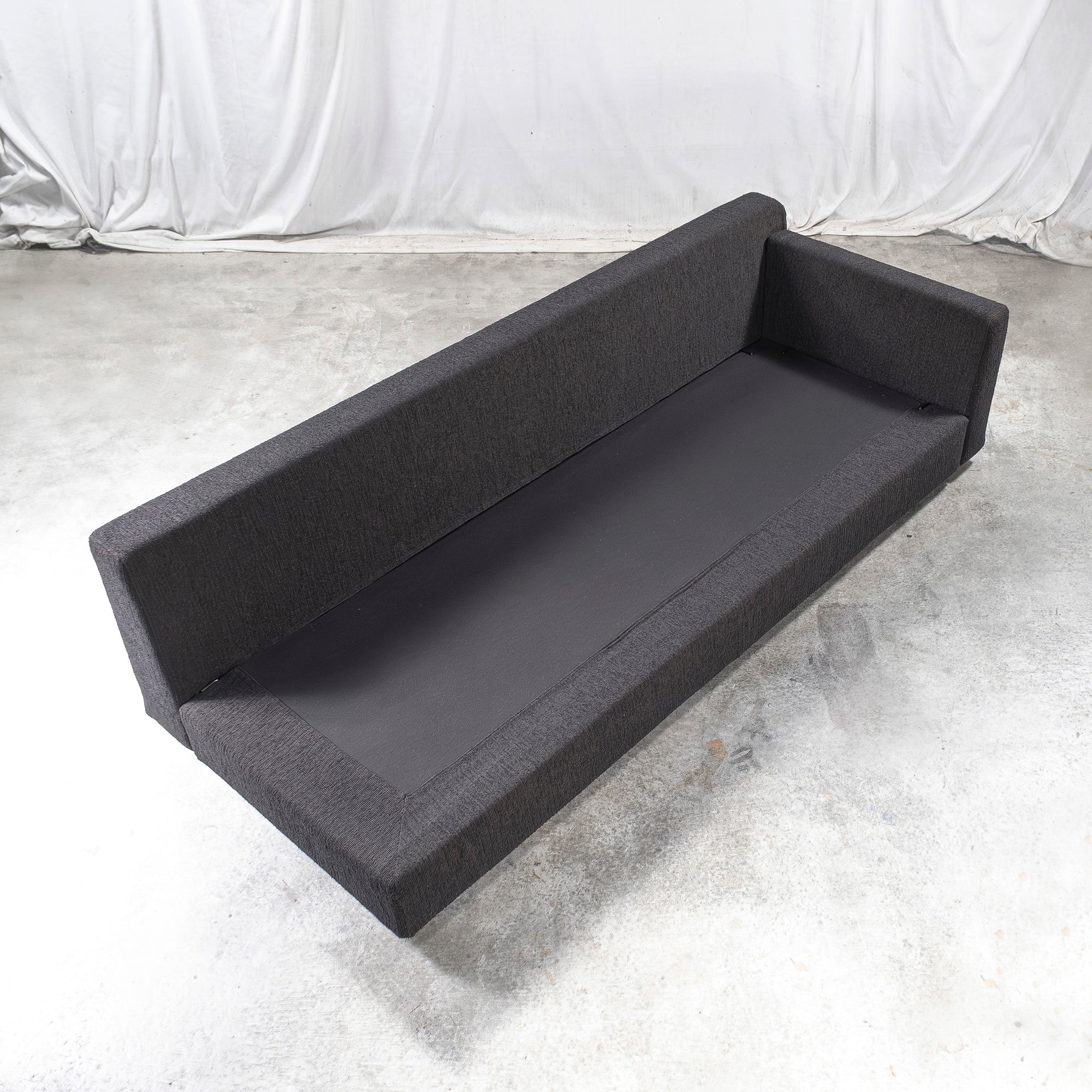 ソファ カッシーナ Cassina 235 MISTER ミスター 片アームソファ ナロウアーム ◆東京都内限定配送◆ ファブリック フェザークッション