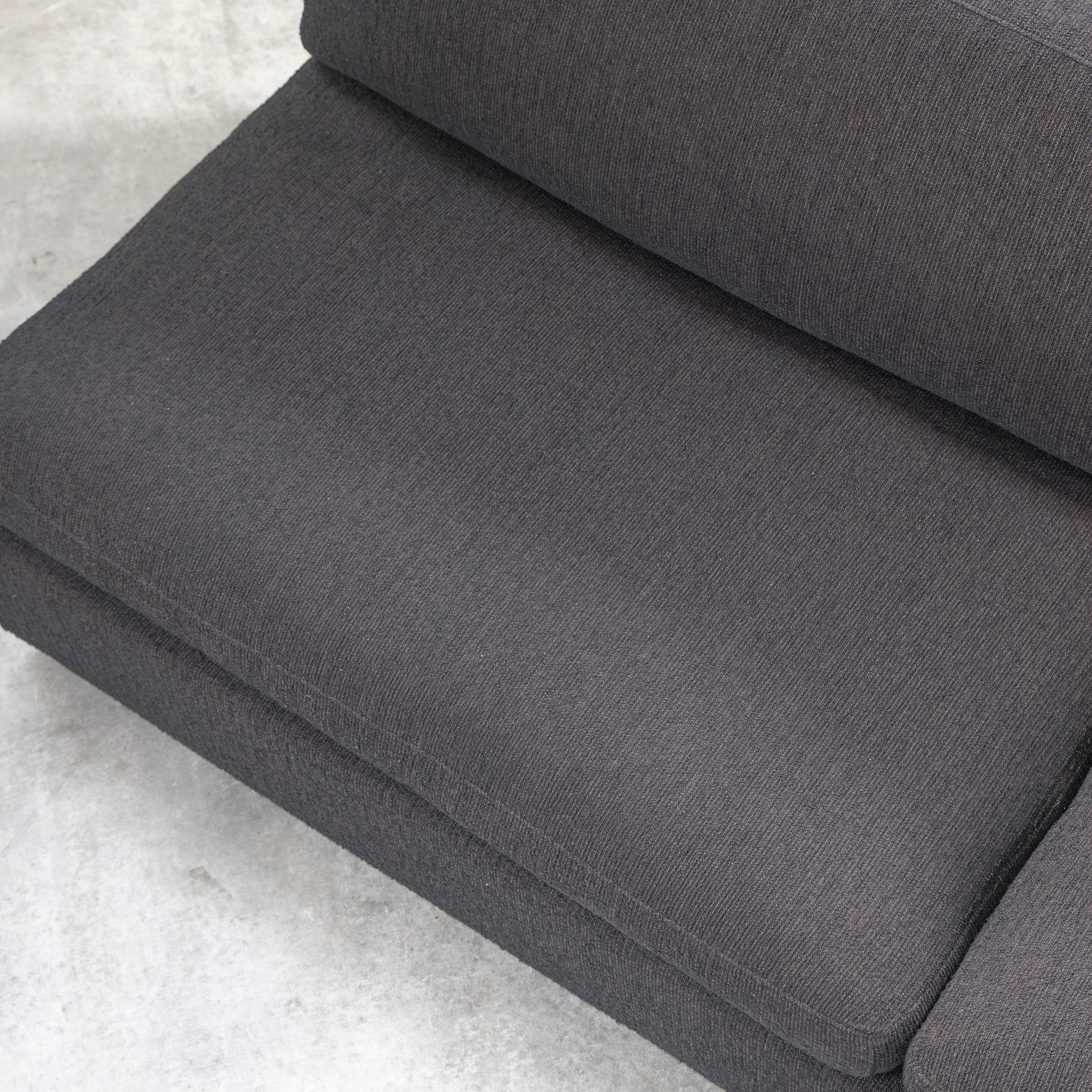 ソファ カッシーナ Cassina 235 MISTER ミスター 片アームソファ ナロウアーム ◆東京都内限定配送◆ ファブリック フェザークッション