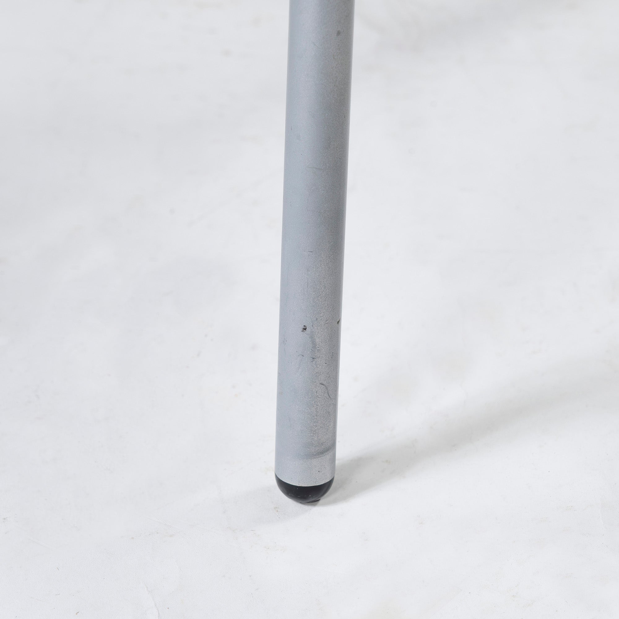 ダイニングチェア リーンロゼ ligne roset ROSETCalin ロゼカラン PVCレザー(3) スチール脚 モダンデザイン フレンチモダン ラグジュアリー