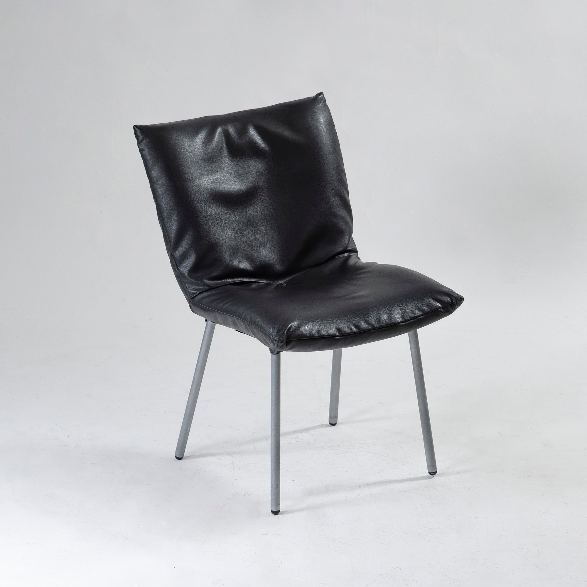 ダイニングチェア リーンロゼ ligne roset ROSETCalin ロゼカラン PVCレザー(3) スチール脚 モダンデザイン フレンチモダン ラグジュアリー