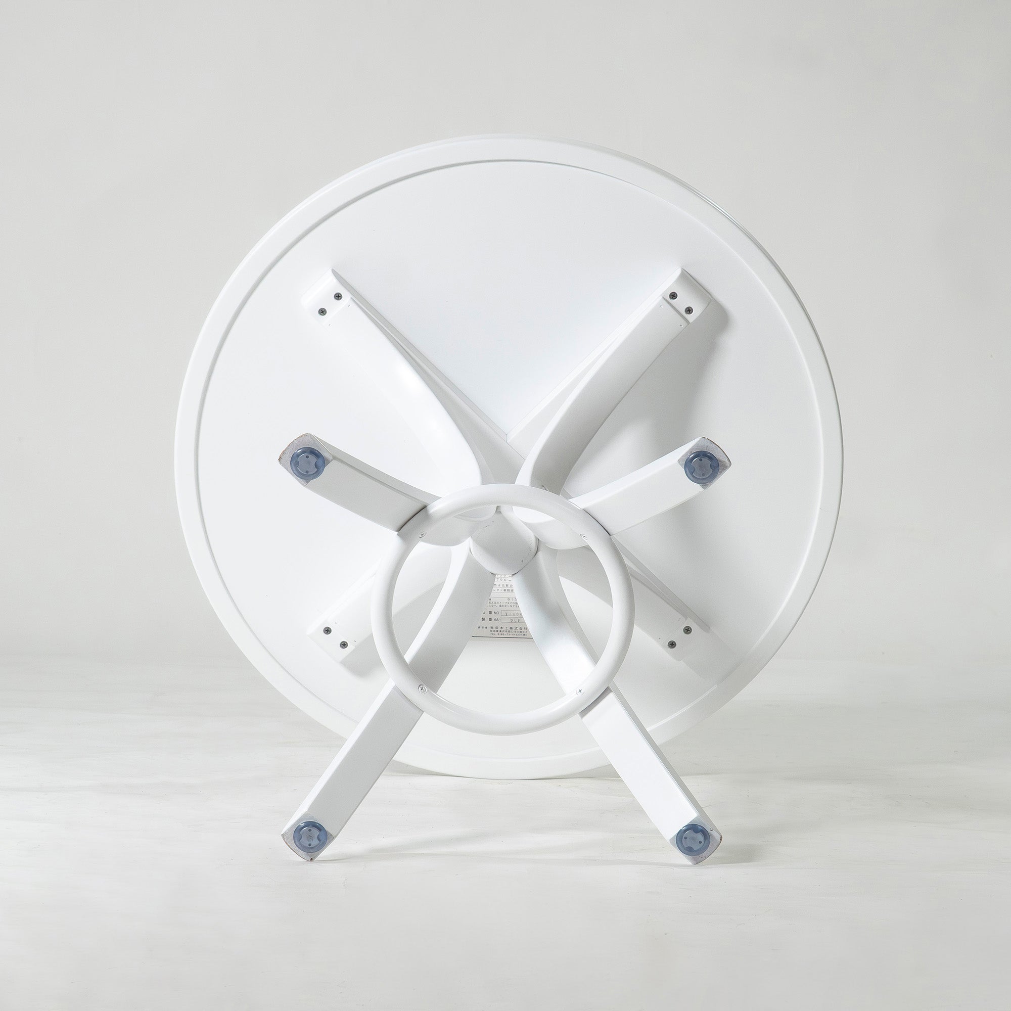 ダイニングテーブル 秋田木工 T-130 カフェテーブル 75cm ブナ材 曲木 ベントウッド 丸テーブル ホワイト ナチュラル 北欧モダン シンプル