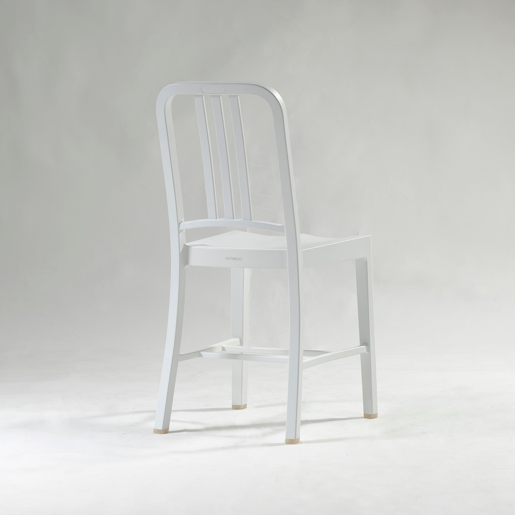 ダイニングチェア エメコ emeco コカコーラ コラボ 111 NAVY CHAIR ネイビーチェア リサイクルプラスチック ホワイト モダン サステナブル