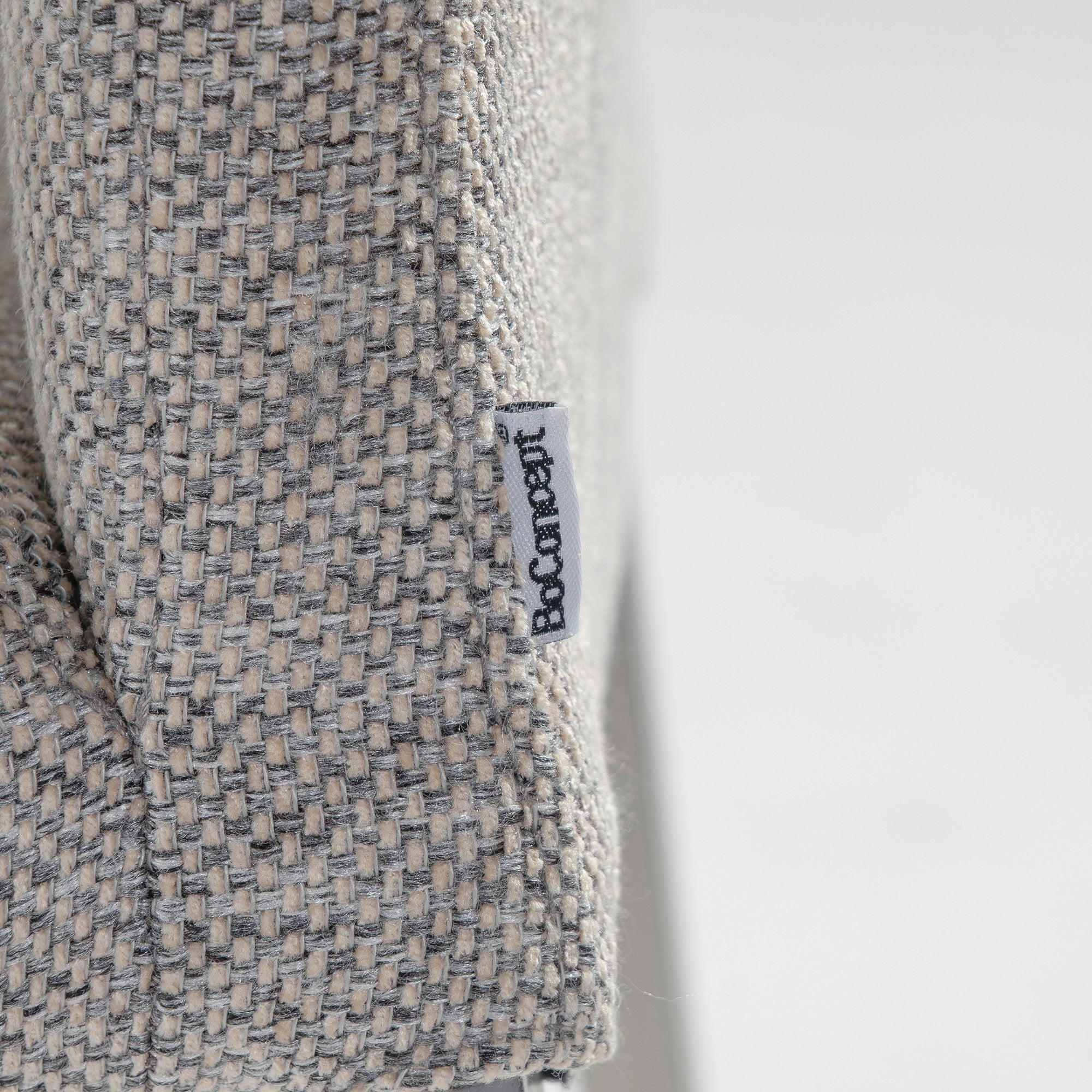 ダイニングチェア ボーコンセプト BoConcept NICO ニコ アームレスチェア グレー(2) ファブリック ステンレス脚 北欧モダン シンプルモダン