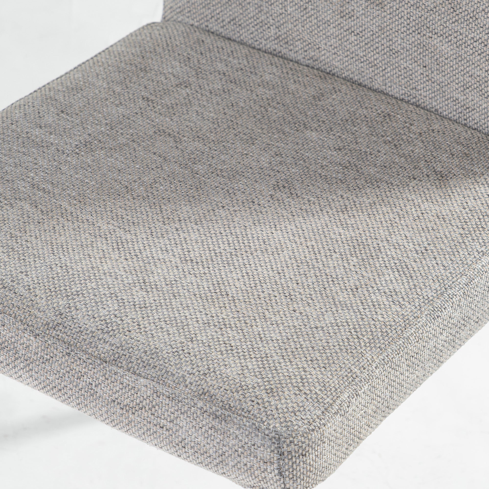 ダイニングチェア ボーコンセプト BoConcept NICO ニコ アームレスチェア グレー(3) ファブリック ステンレス脚 北欧モダン シンプルモダン