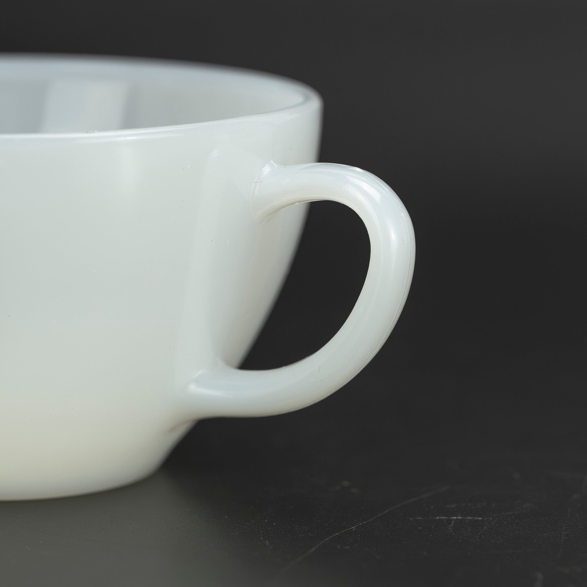 ファイヤーキング プリムローズ Fire-King Primrose カップ＆ソーサー ミルクガラス 1950～60年代 アメリカ製【ヴィンテージ】