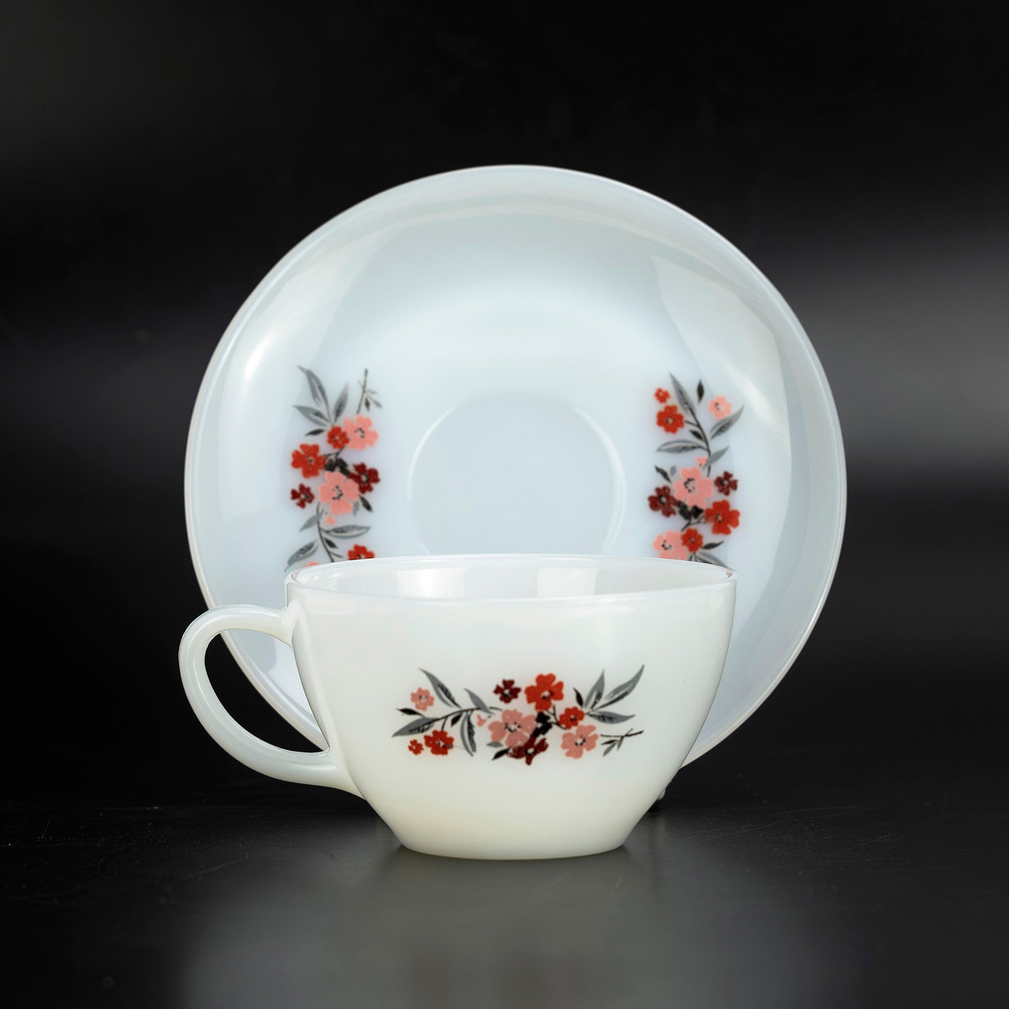 ファイヤーキング プリムローズ Fire-King Primrose カップ＆ソーサー ミルクガラス 1950～60年代 アメリカ製【ヴィンテージ】