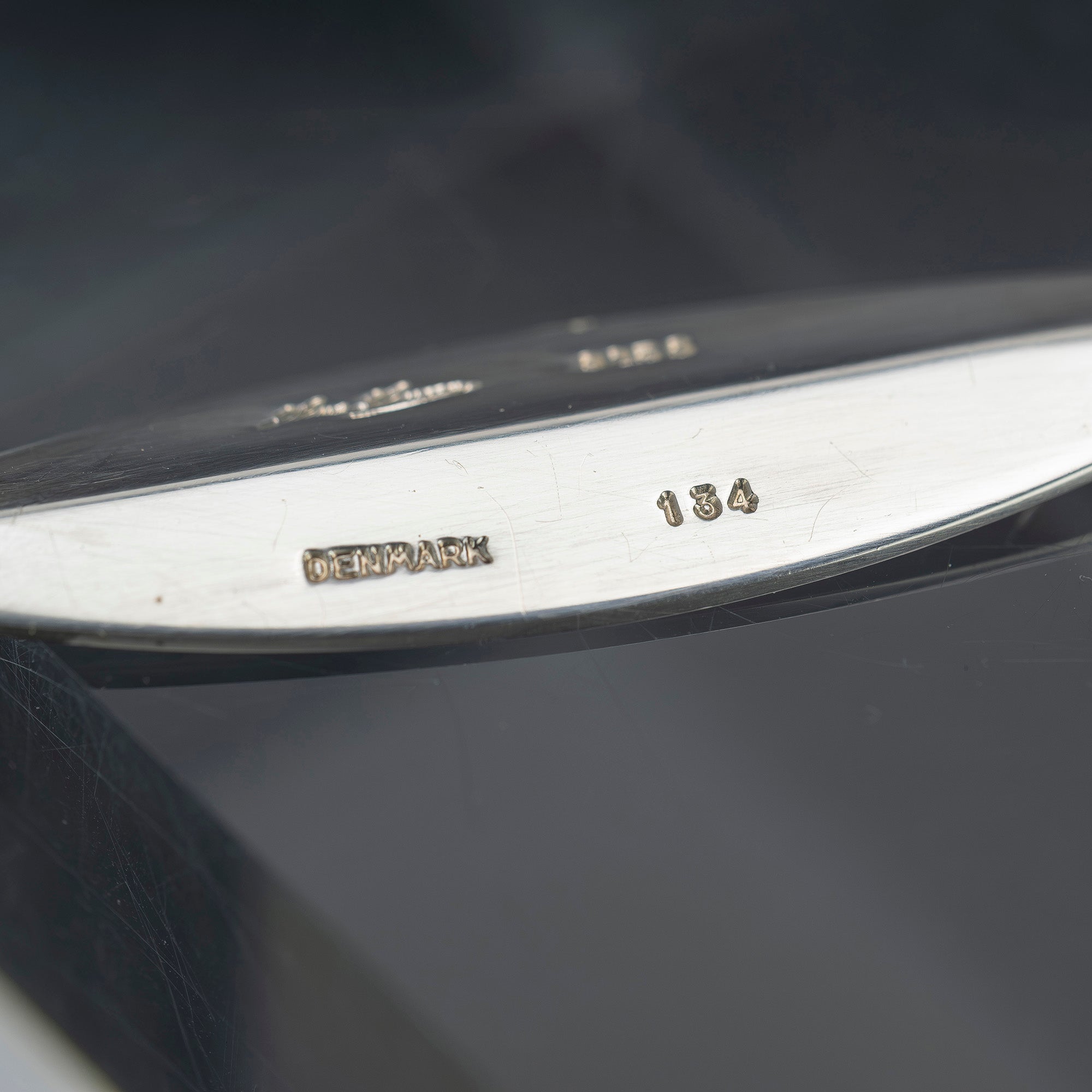 ハンス・ハンセン Hans Hansen No.134 リーフブローチ シルバー925 デンマーク製 北欧ヴィンテージ アートジュエリー