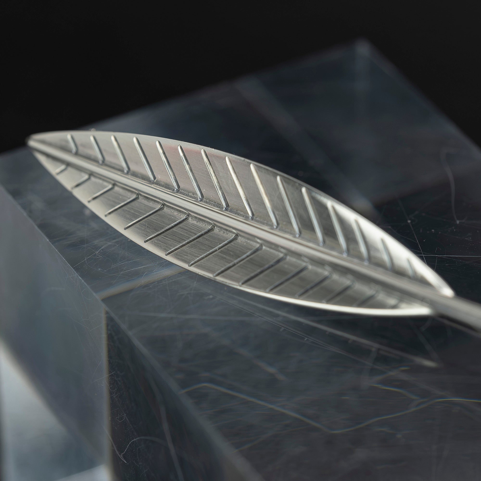 ハンス・ハンセン Hans Hansen No.134 リーフブローチ シルバー925 デンマーク製 北欧ヴィンテージ アートジュエリー