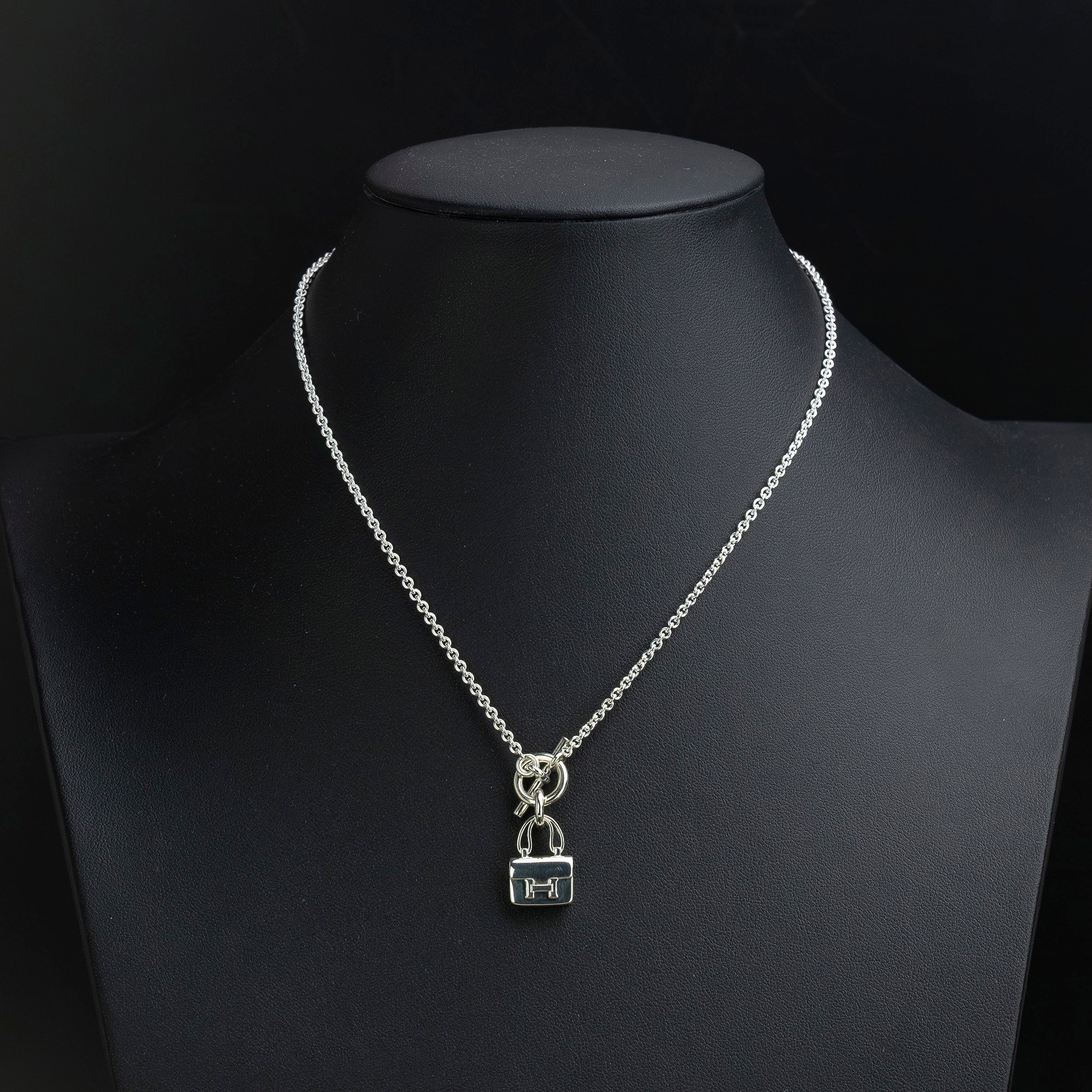 エルメス HERMES アミュレット コンスタンス ネックレス シルバー925 トグルチェーン レディースアクセサリー【美品】【箱・鑑定書付】