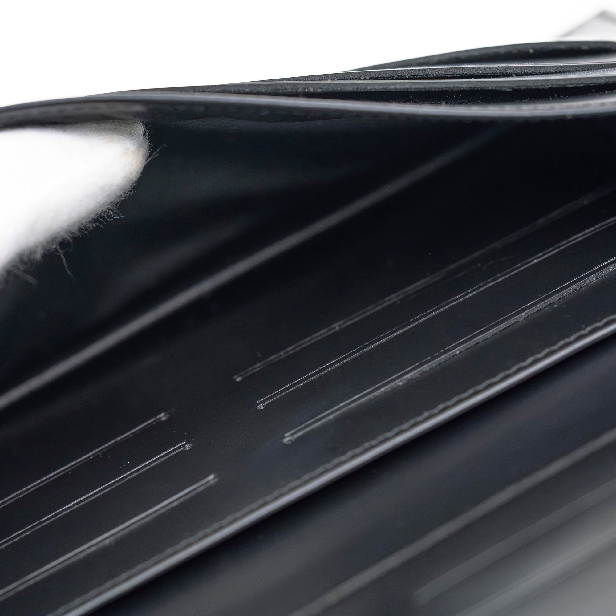 ダンヒル Dunhill  長財布 メンズ ブラック カード多数収納 小銭入れ無し 高級革財布【箱付】