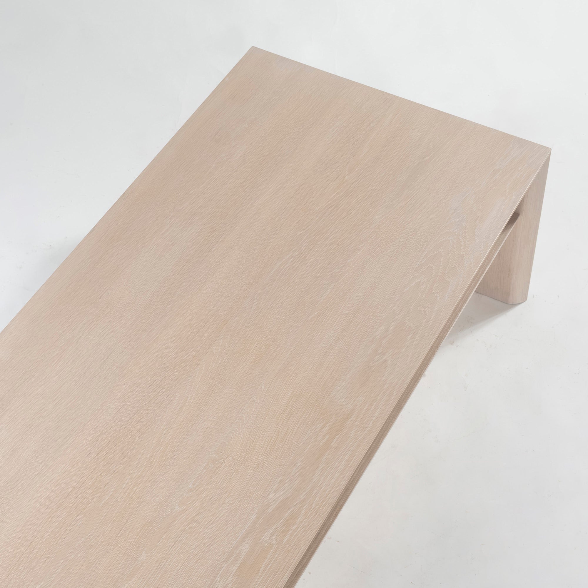 センターテーブル カリモク Karimoku TU4253 オーク材 シアーホワイト 幅120 ローテーブル 棚付き リビングテーブル ナチュラル 和モダン