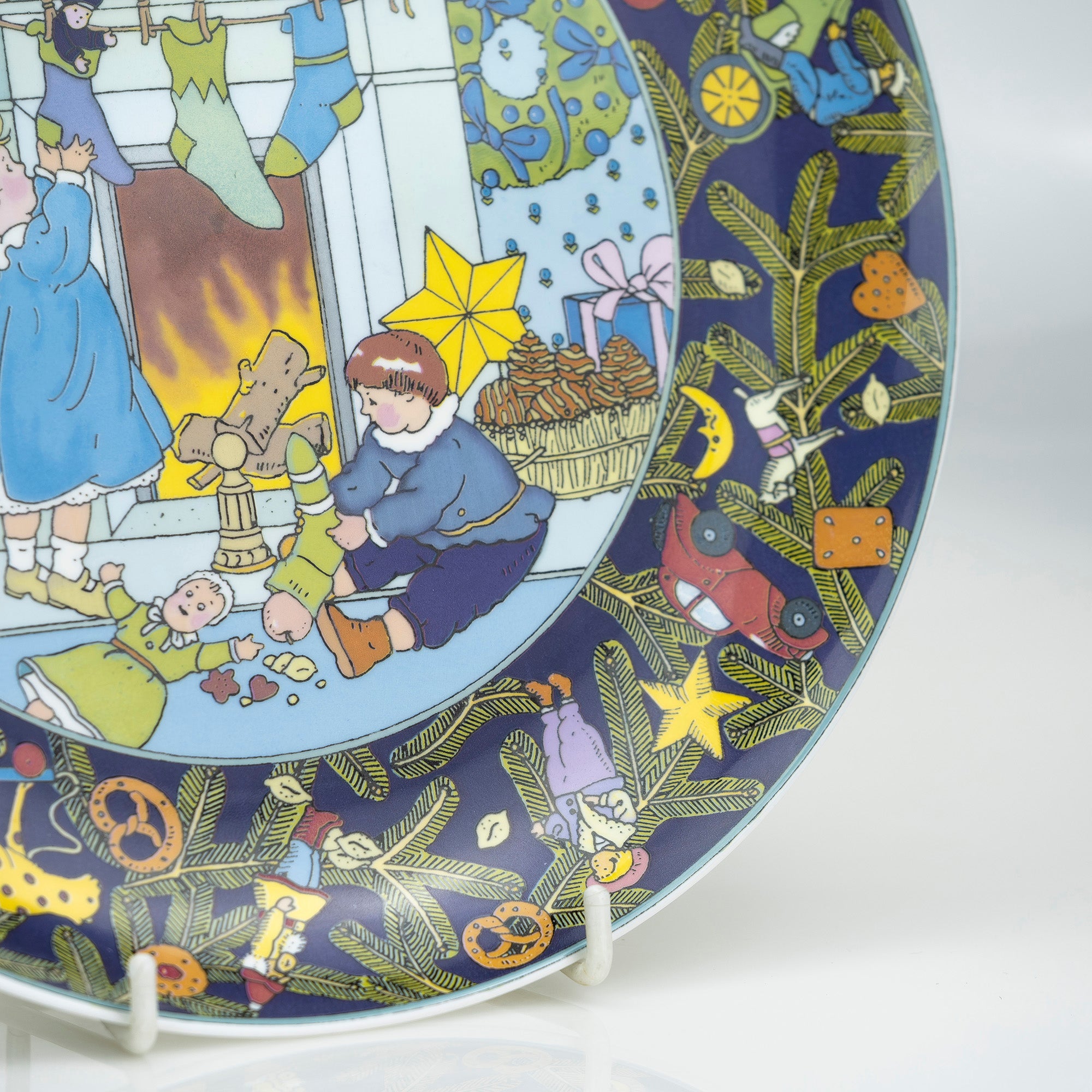 ビレロイ＆ボッホ Villeroy&Boch 壁掛け 飾り皿 「クリスマス イン ヨーロッパ イギリス」 27cm 箱付 ウォールプレート インテリア雑貨