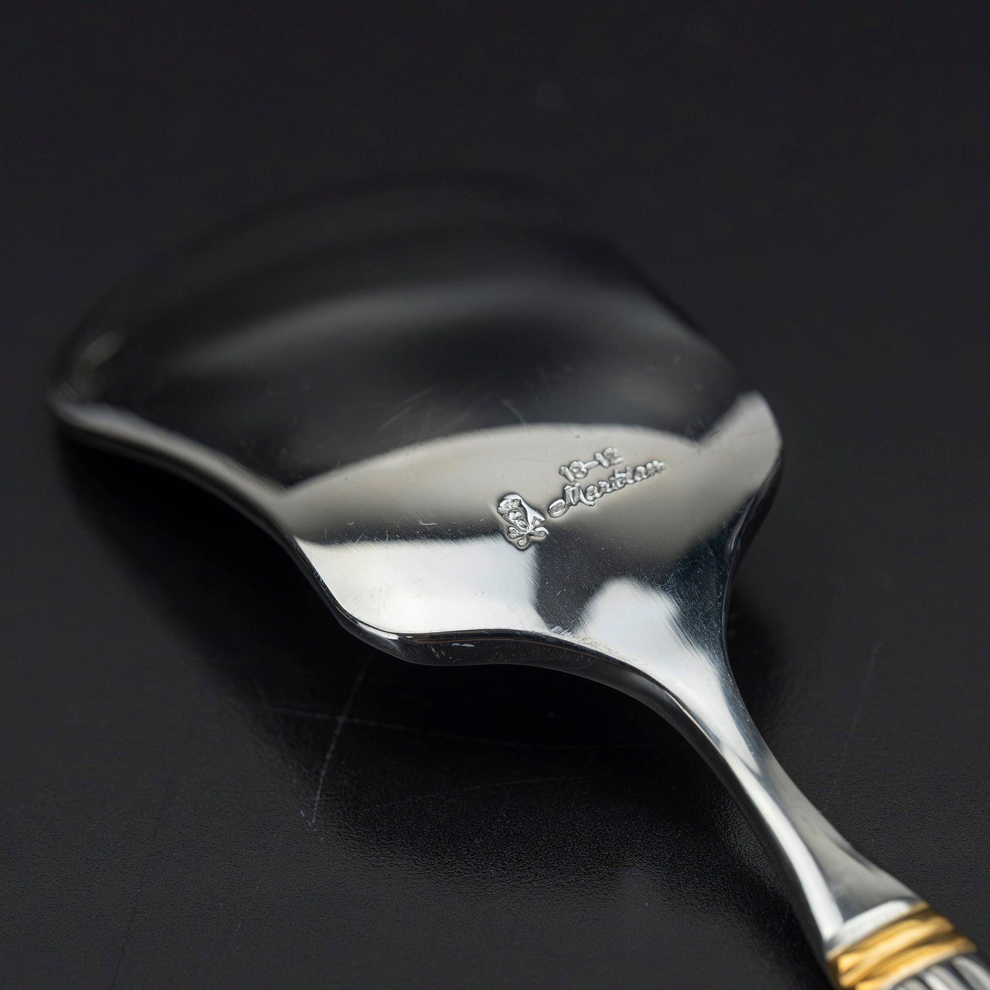 マーシャン パトラ Marshan PATRA カトラリーセット 18-12ステンレス製 ゴールドライン 日本製 【ケース付】