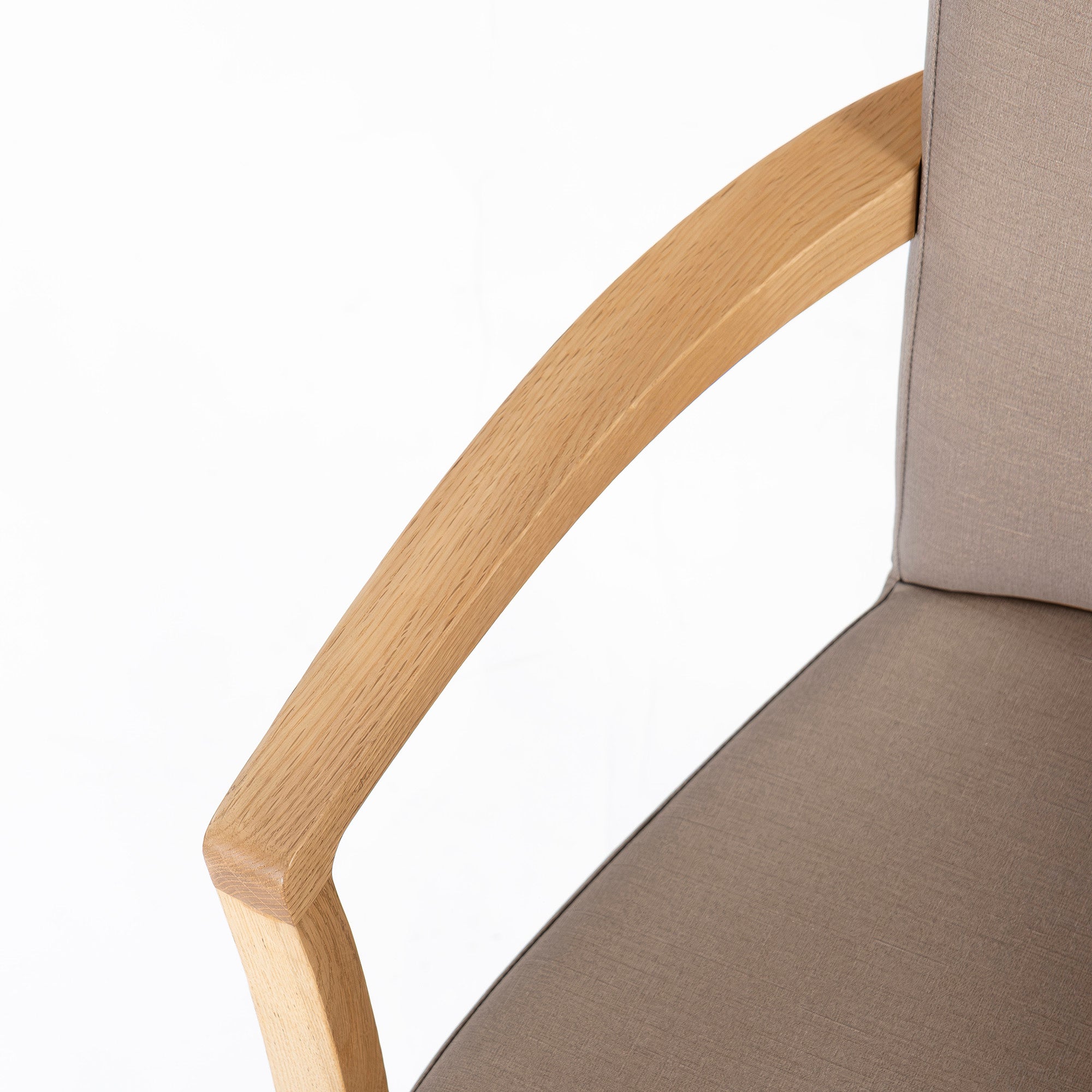 ダイニングチェア カリモク karimoku CT78 アームチェア ピュアオーク(1) オーク材 無垢材 合成皮革 和モダン クラシックモダン ハイバック