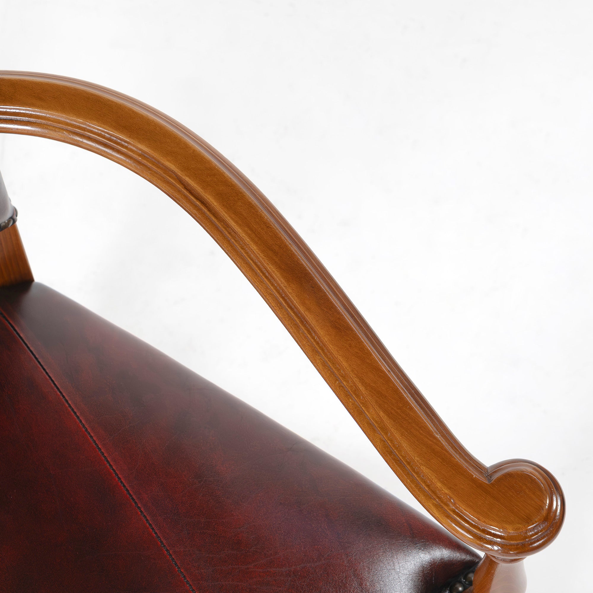 ダイニングチェア バロッサバレンティ VARO,S.A. VALENTI カクトワールチェア ウォールナット 本革(1) スペイン アームチェア アンティーク