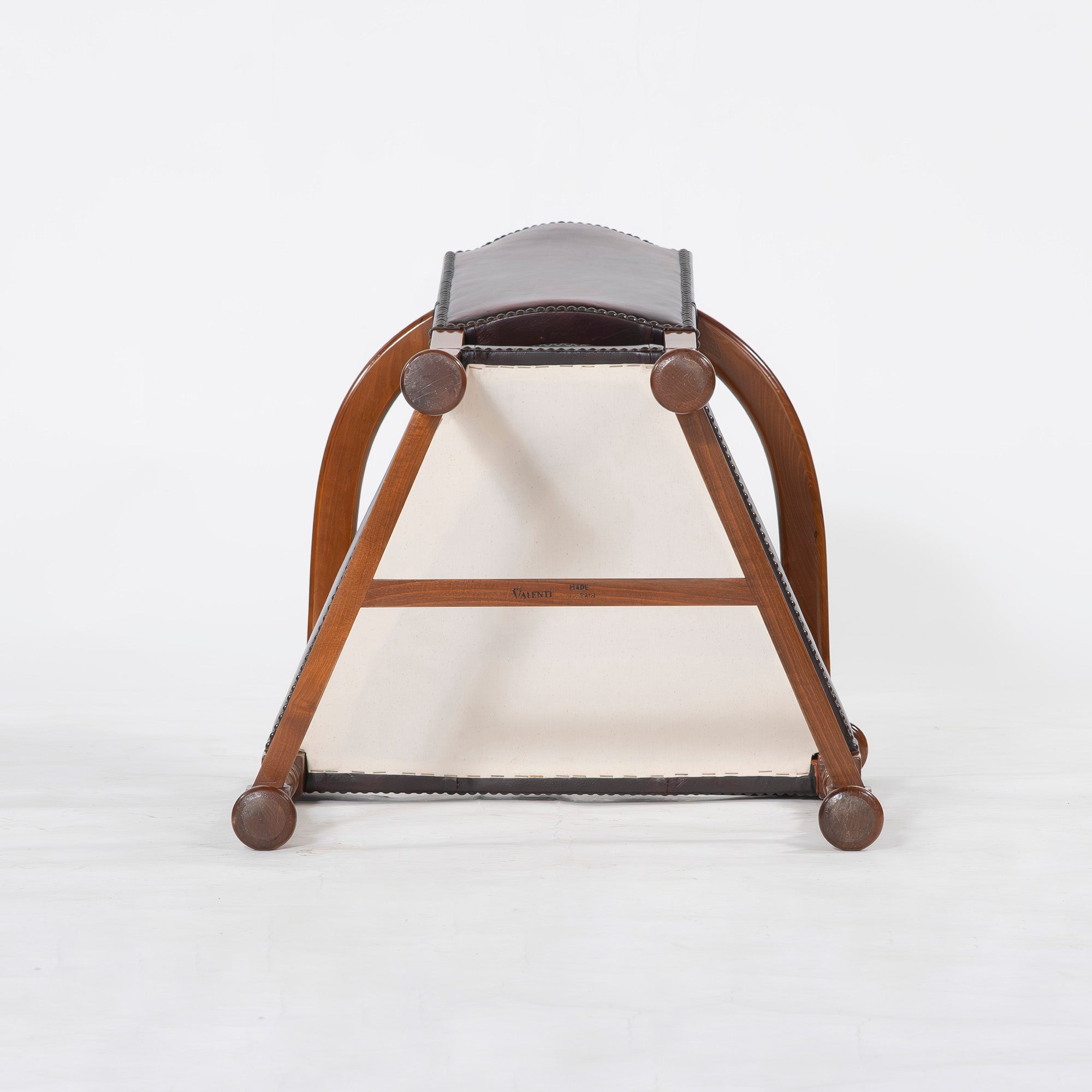 ダイニングチェア バロッサバレンティ VARO,S.A. VALENTI カクトワールチェア ウォールナット 本革(2) スペイン アームチェア アンティーク