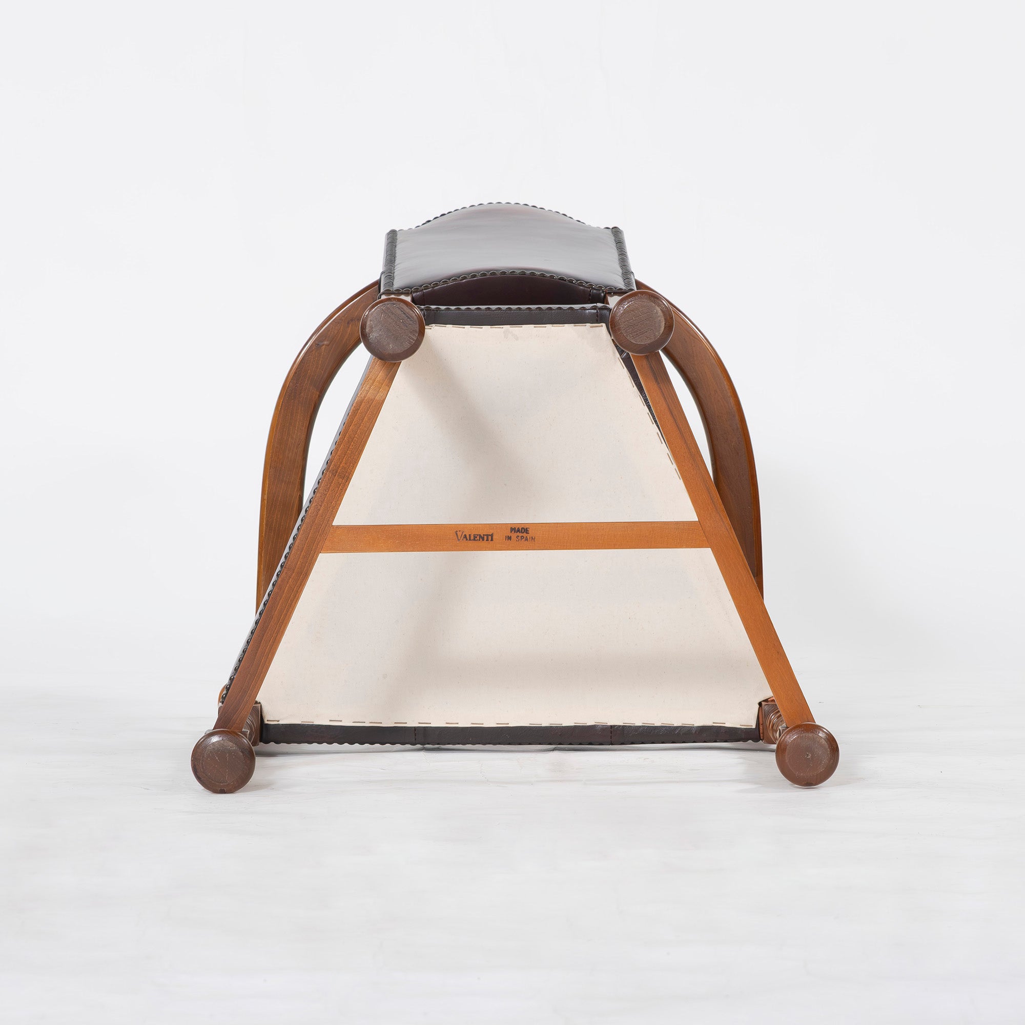 ダイニングチェア バロッサバレンティ VARO,S.A. VALENTI カクトワールチェア ウォールナット 本革(3) スペイン アームチェア アンティーク