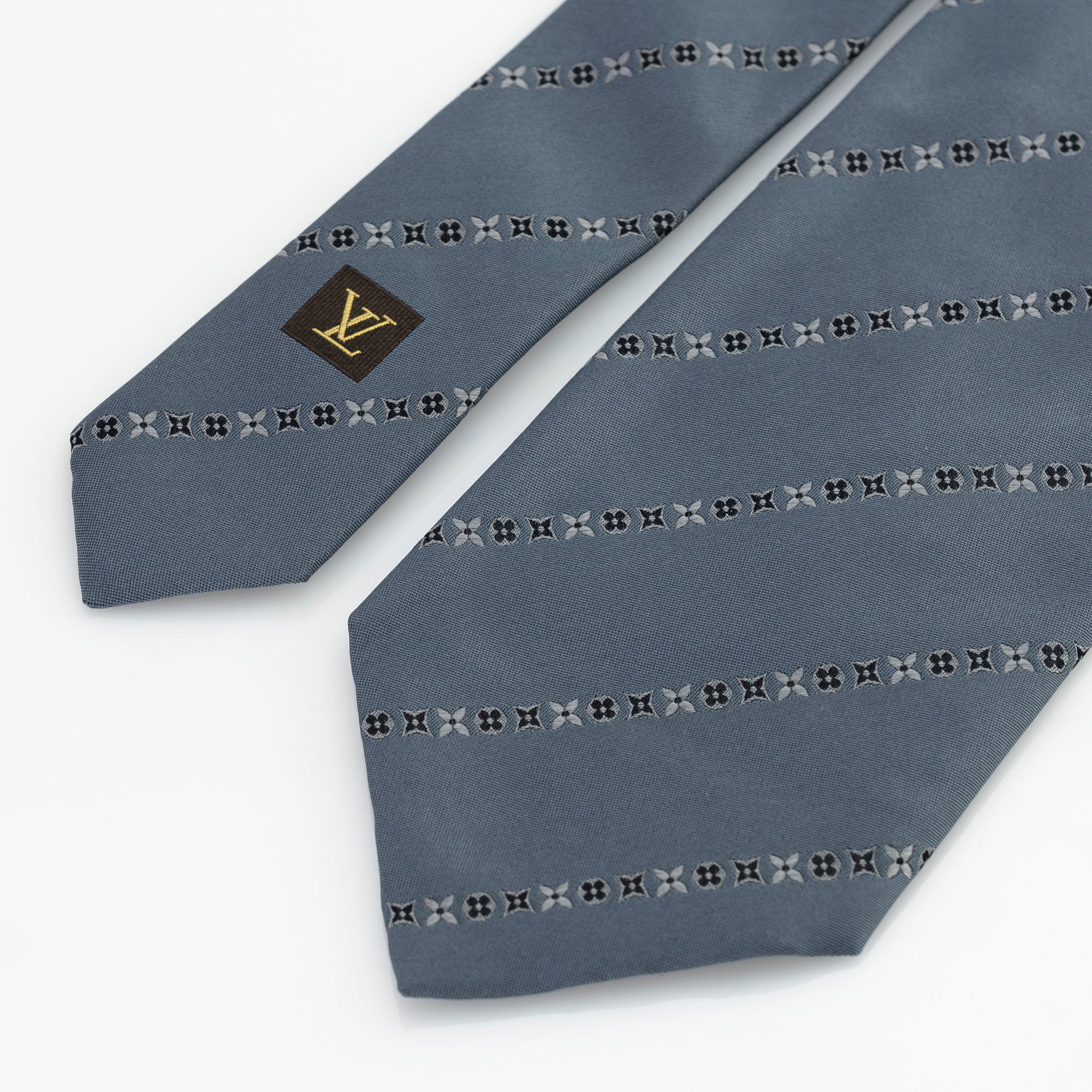 ルイヴィトン LOUIS VUITTON ネクタイ シルク100％ ブルーグレー