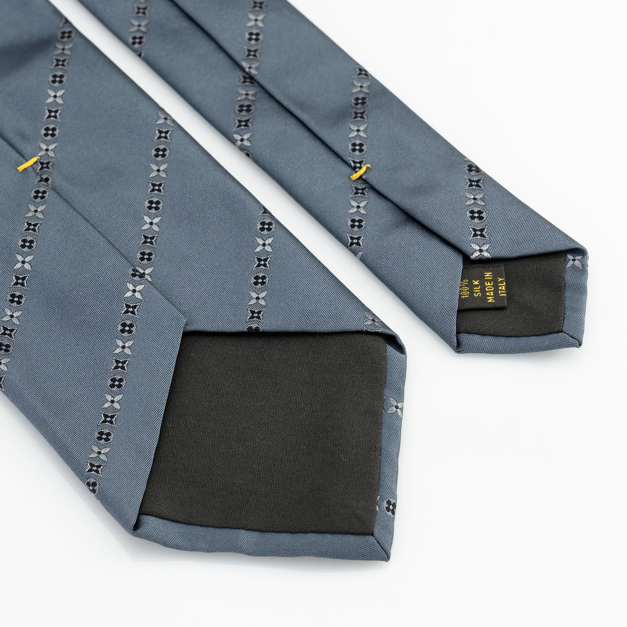 ルイヴィトン LOUIS VUITTON ネクタイ シルク100％ ブルーグレー ニュアンスカラー モノグラム ストライプ柄  【箱付】