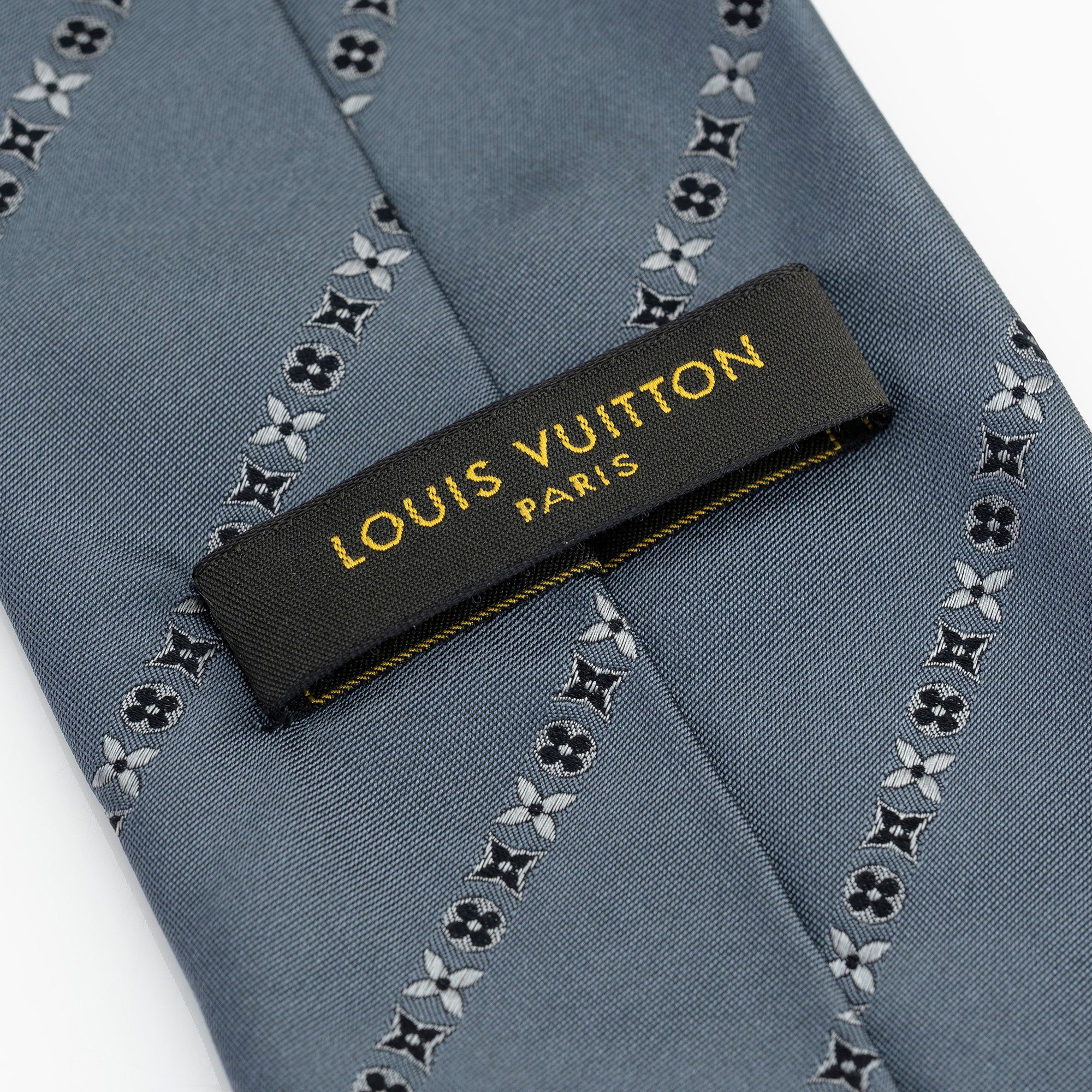 ルイヴィトン LOUIS VUITTON ネクタイ シルク100％ ブルーグレー