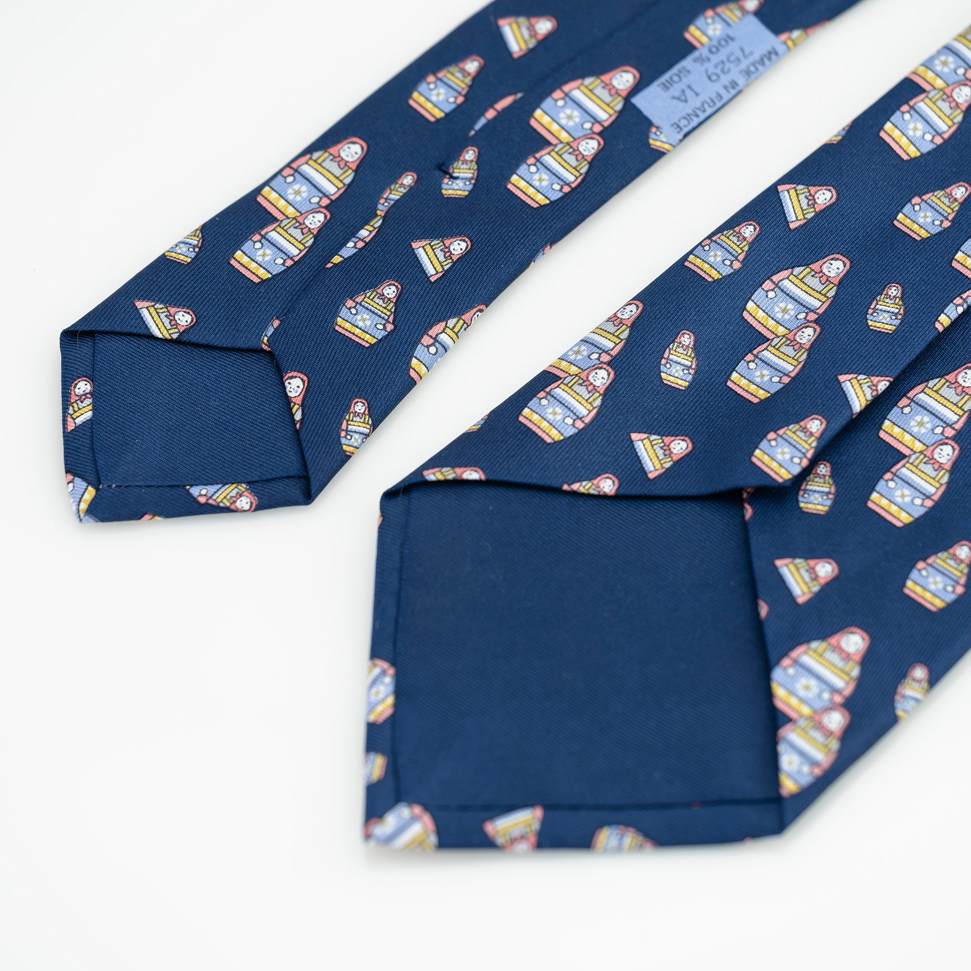 エルメス HERMES ネクタイ ネイビー系 マトリョーシカ柄 シルク100％  メンズ ブランドネクタイ 高級小物 フランス製【箱付】