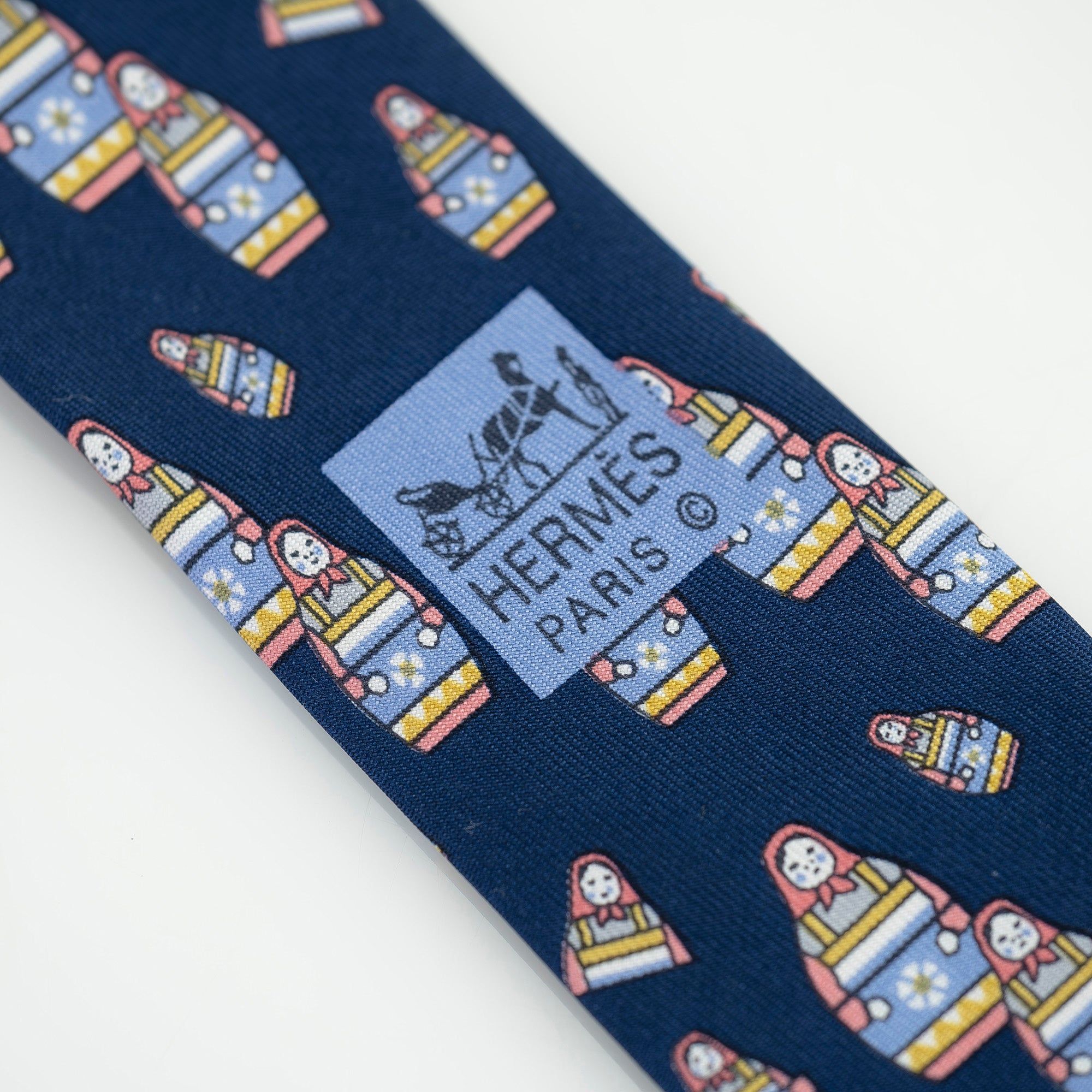 エルメス HERMES ネクタイ ネイビー系 マトリョーシカ柄 シルク100％  メンズ ブランドネクタイ 高級小物 フランス製【箱付】