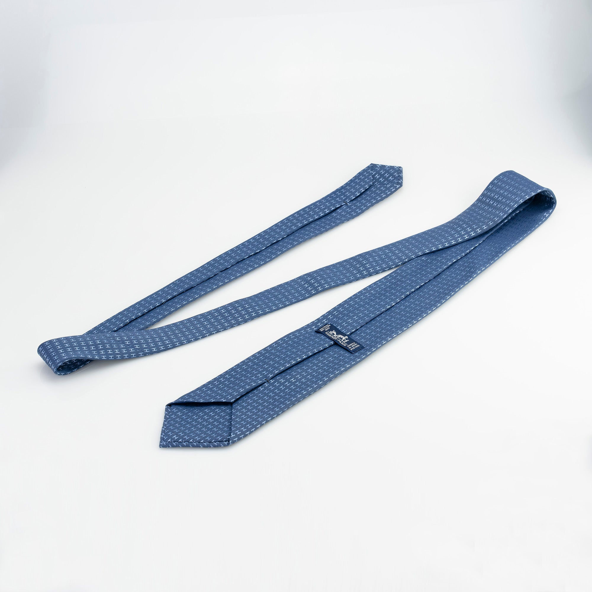 エルメス HERMES  Hロゴ 総柄 ネクタイ ネイビー ブルー  シルク100% 【箱付】(1)