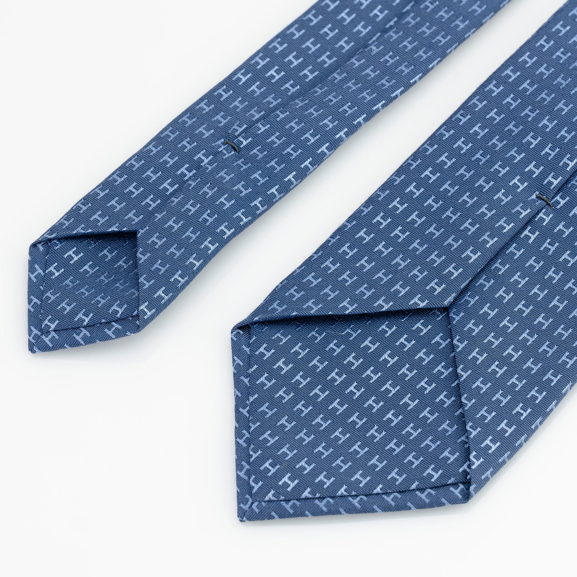 エルメス HERMES  Hロゴ 総柄 ネクタイ ネイビー ブルー  シルク100% 【箱付】(1)
