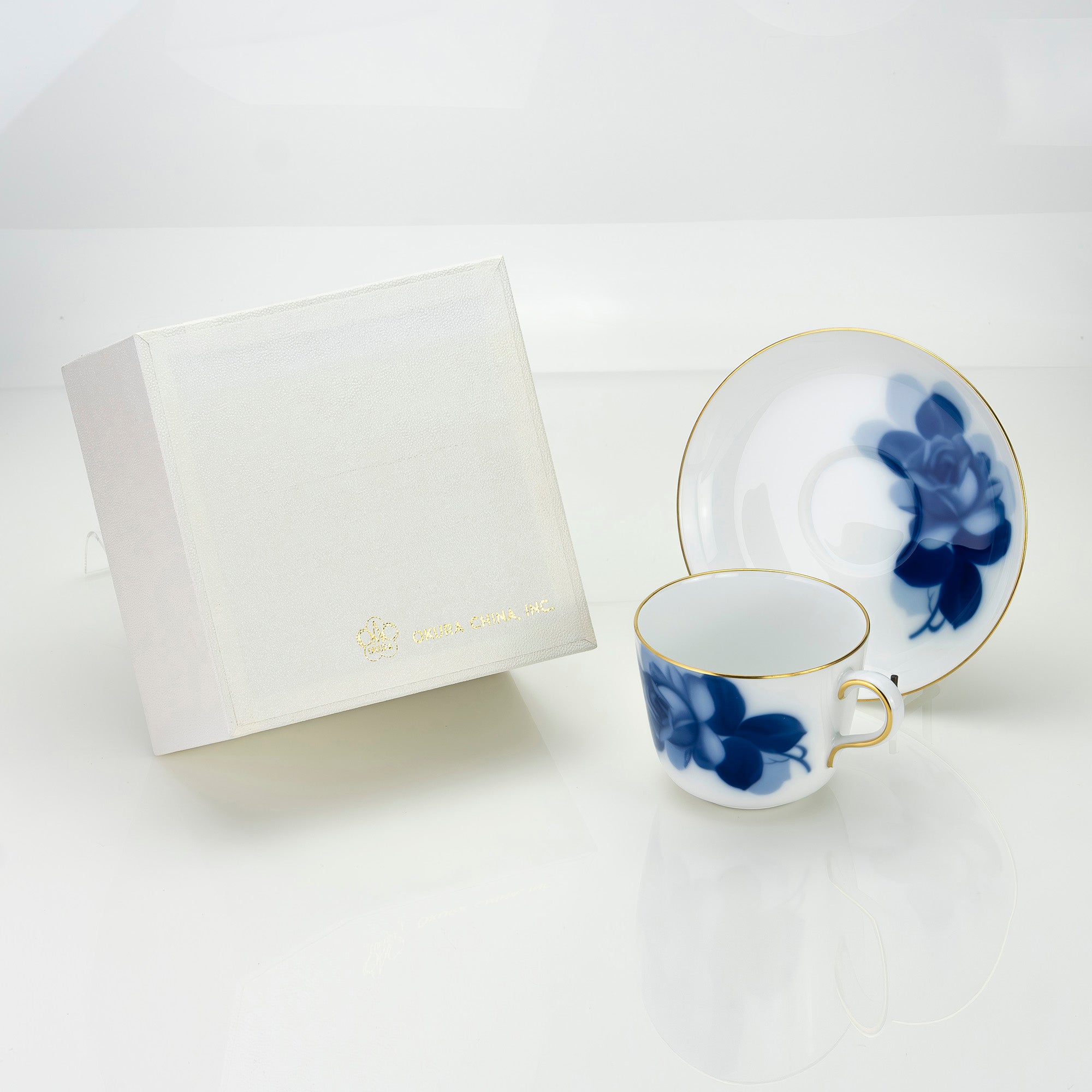 大倉陶園 ブルーローズ 8211 モーニングカップ＆ソーサー OKURA 白磁 青薔薇 コーヒーカップ 日本製 洋食器【箱付】(1)