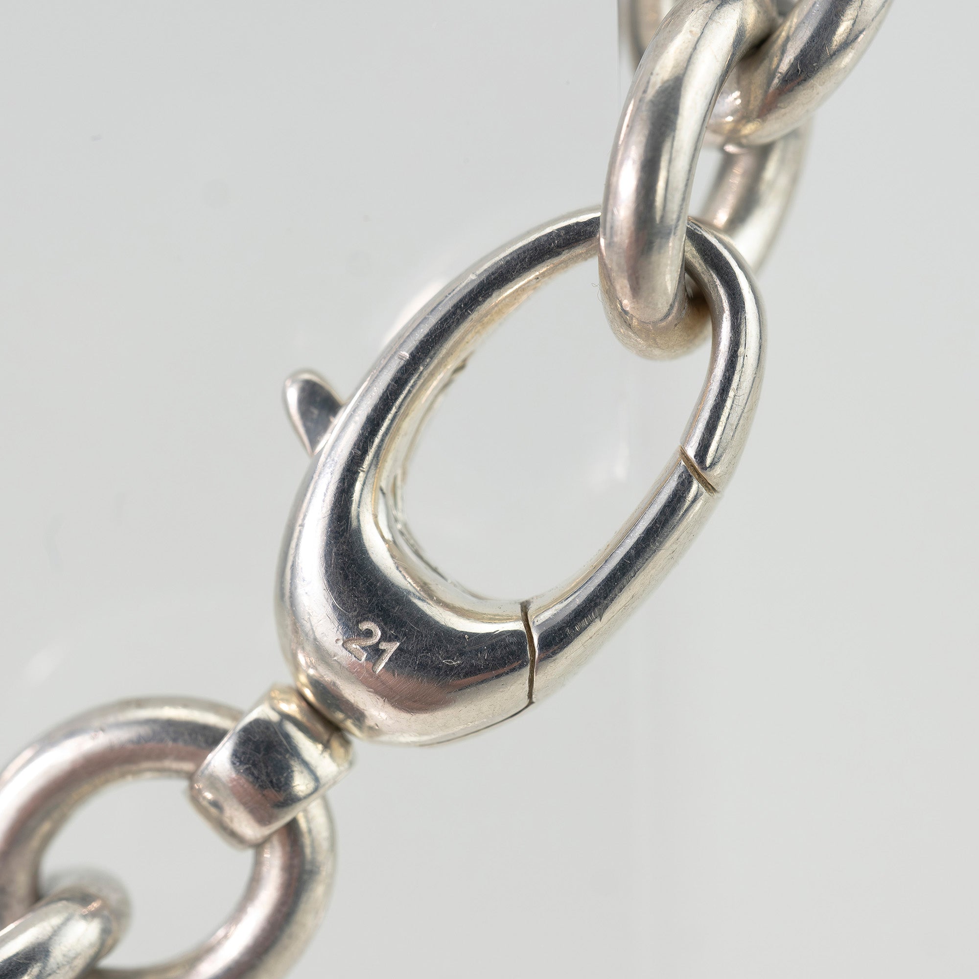 Gucci Dog Tag Bracelet Silver 925 Oval Link Chain Military Motif Men's Accessory [With Box and Dust Bag]