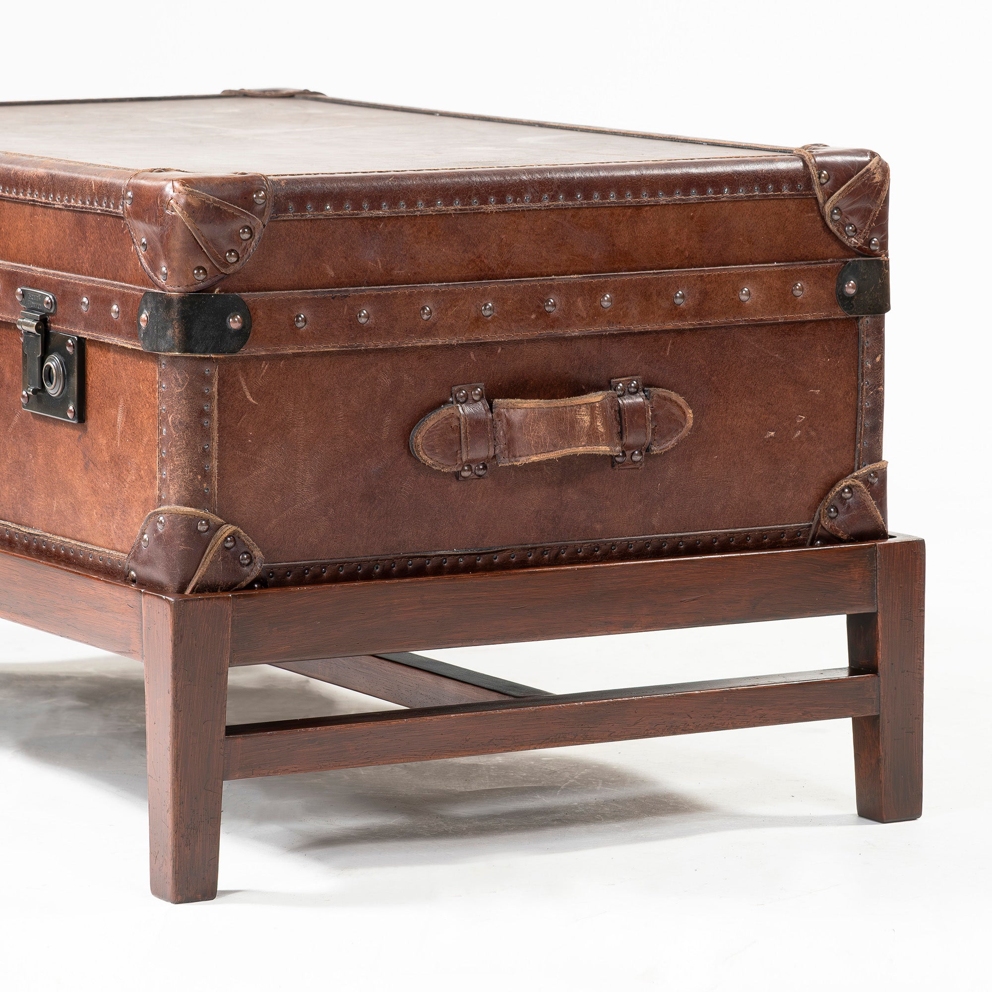 センターテーブル ハロ HALO WATSON MEDIUM TRUNK トランクテーブル レザー 専用スタンド付 ヴィンテージ風 アンティーク アスプルンド