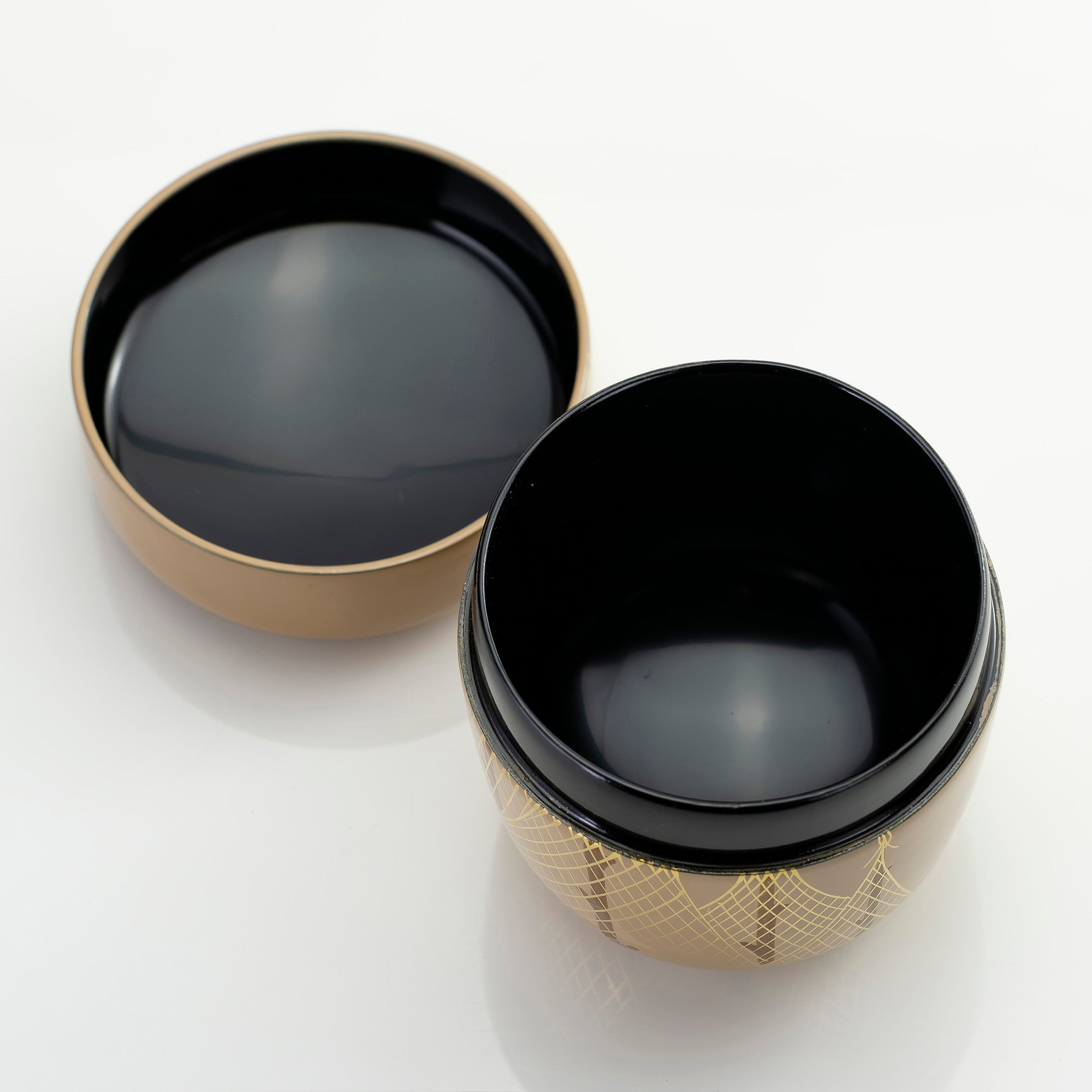 斎藤宗甫作 金地 干網蒔絵棗 共箱 茶道具 作家物 蒔絵 漆芸 抹茶器 金地蒔絵 美品