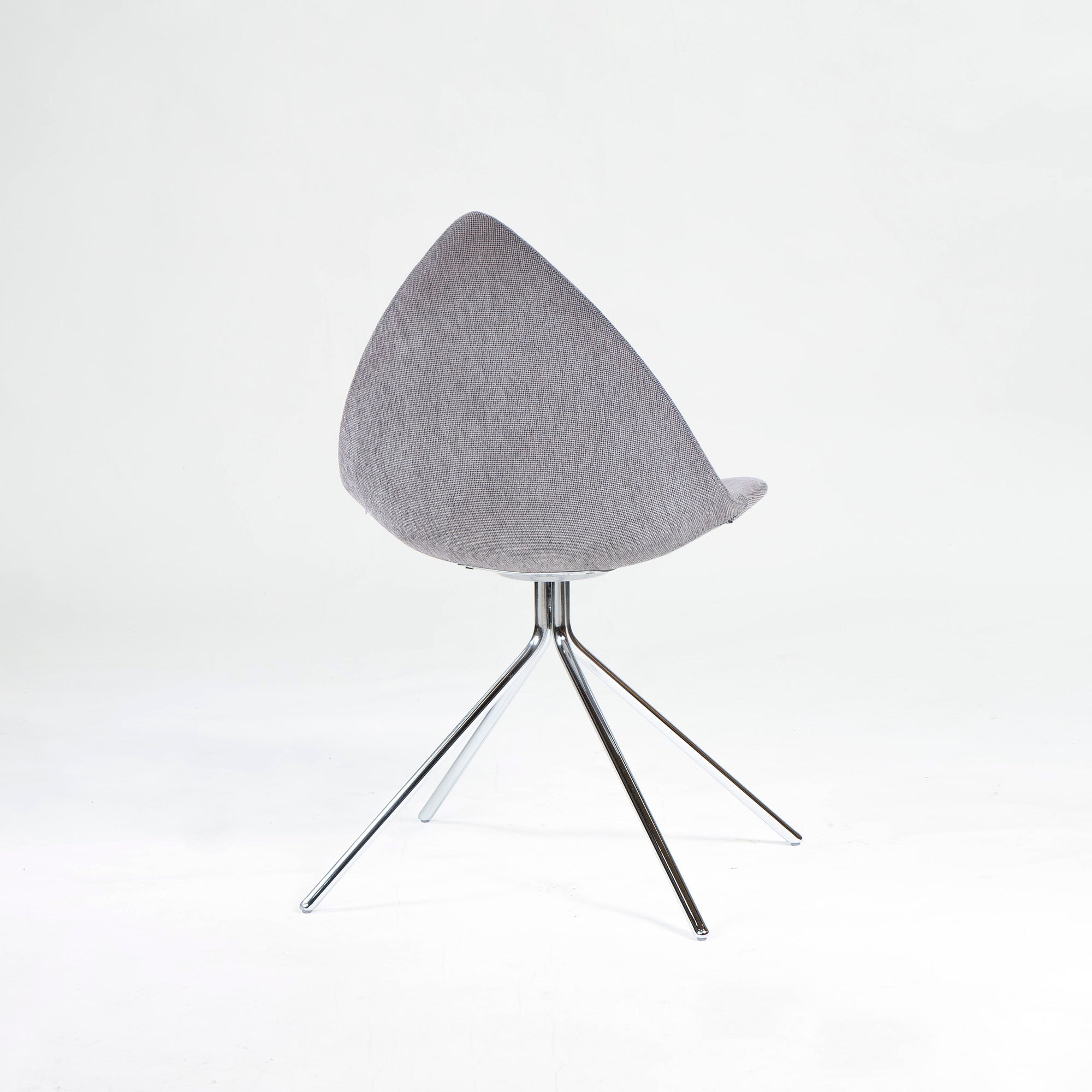 ダイニングチェア ボーコンセプト BoConcept Ottawa ファブリック グレー系 有機的フォルム デザイナーズ 北欧モダン ミッドセンチュリー