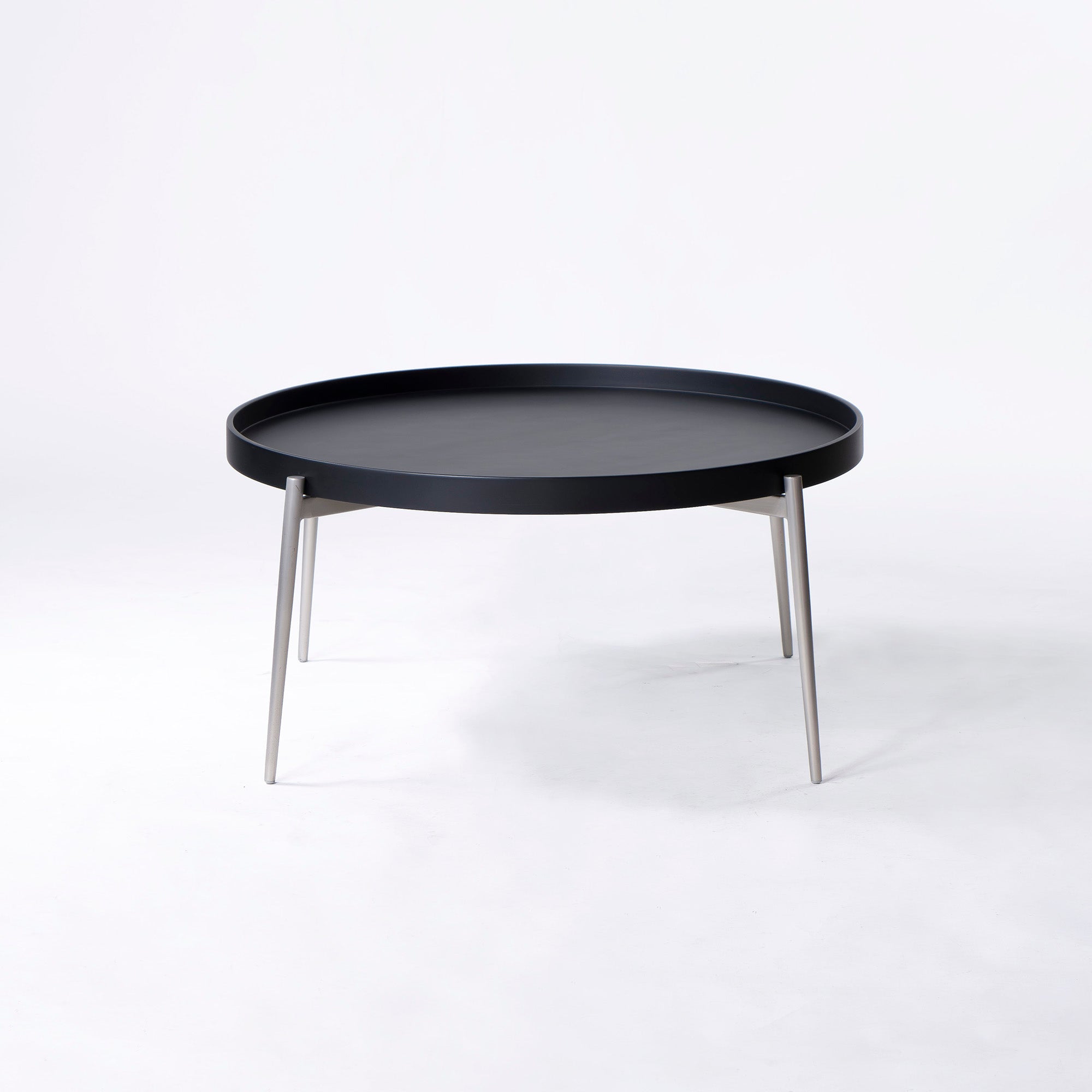 BoConcept Vera コーヒーテーブル マットブラック ブラッシュドスチール 円形 φ90cm