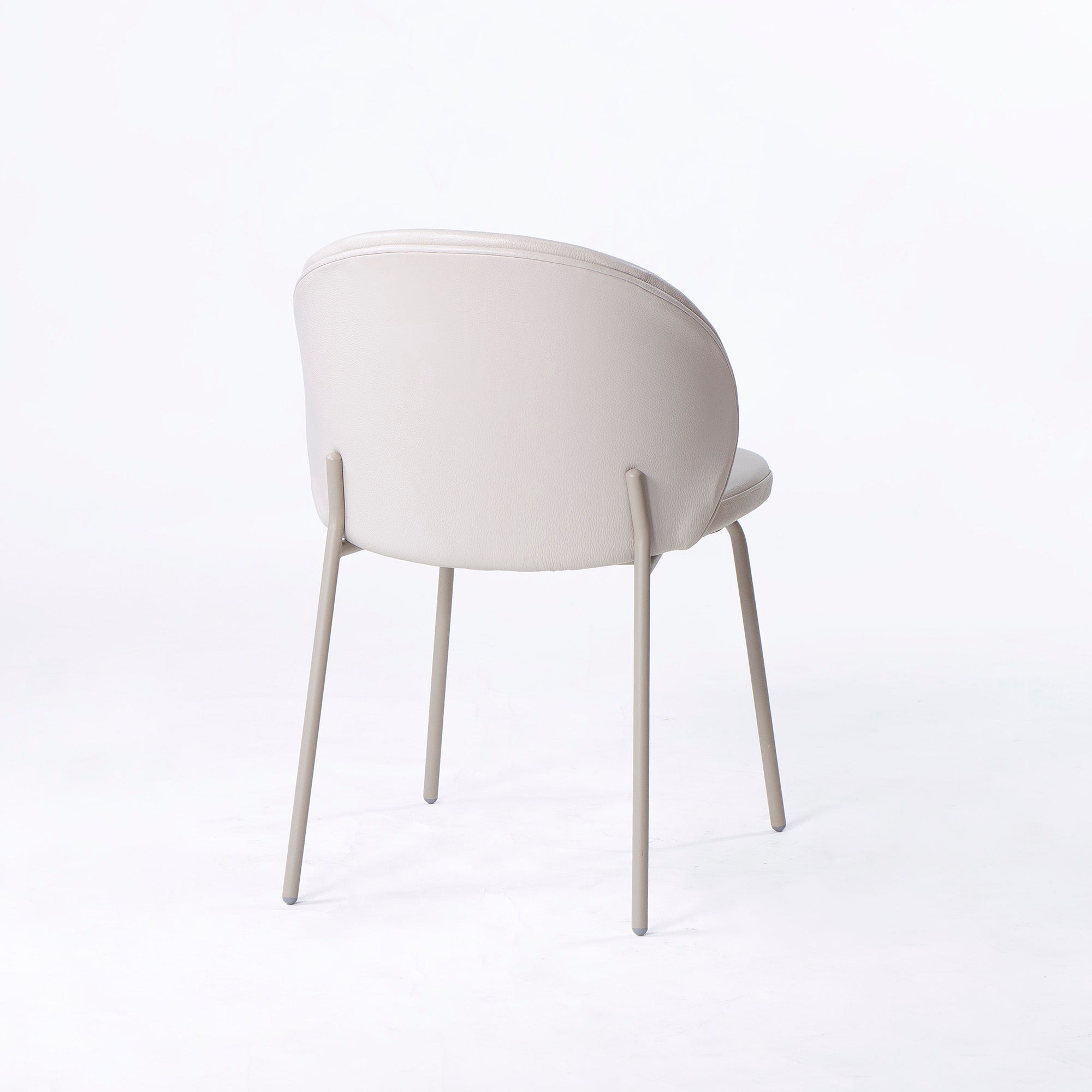 BoConcept Princeton ダイニングチェア(2) レザー ライトベージュ系 マットアッシュグレー メタル脚