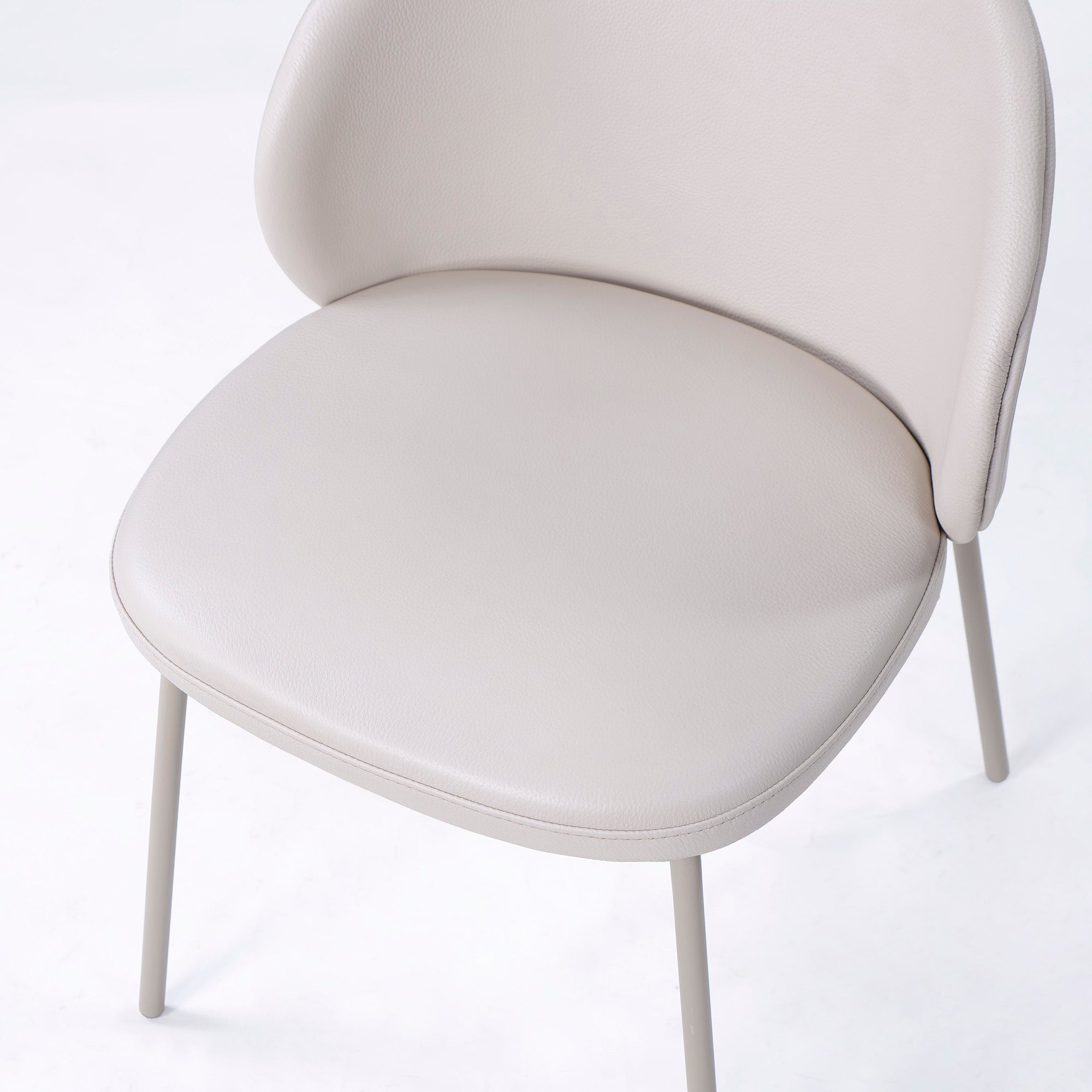 BoConcept Princeton ダイニングチェア(2) レザー ライトベージュ系 マットアッシュグレー メタル脚