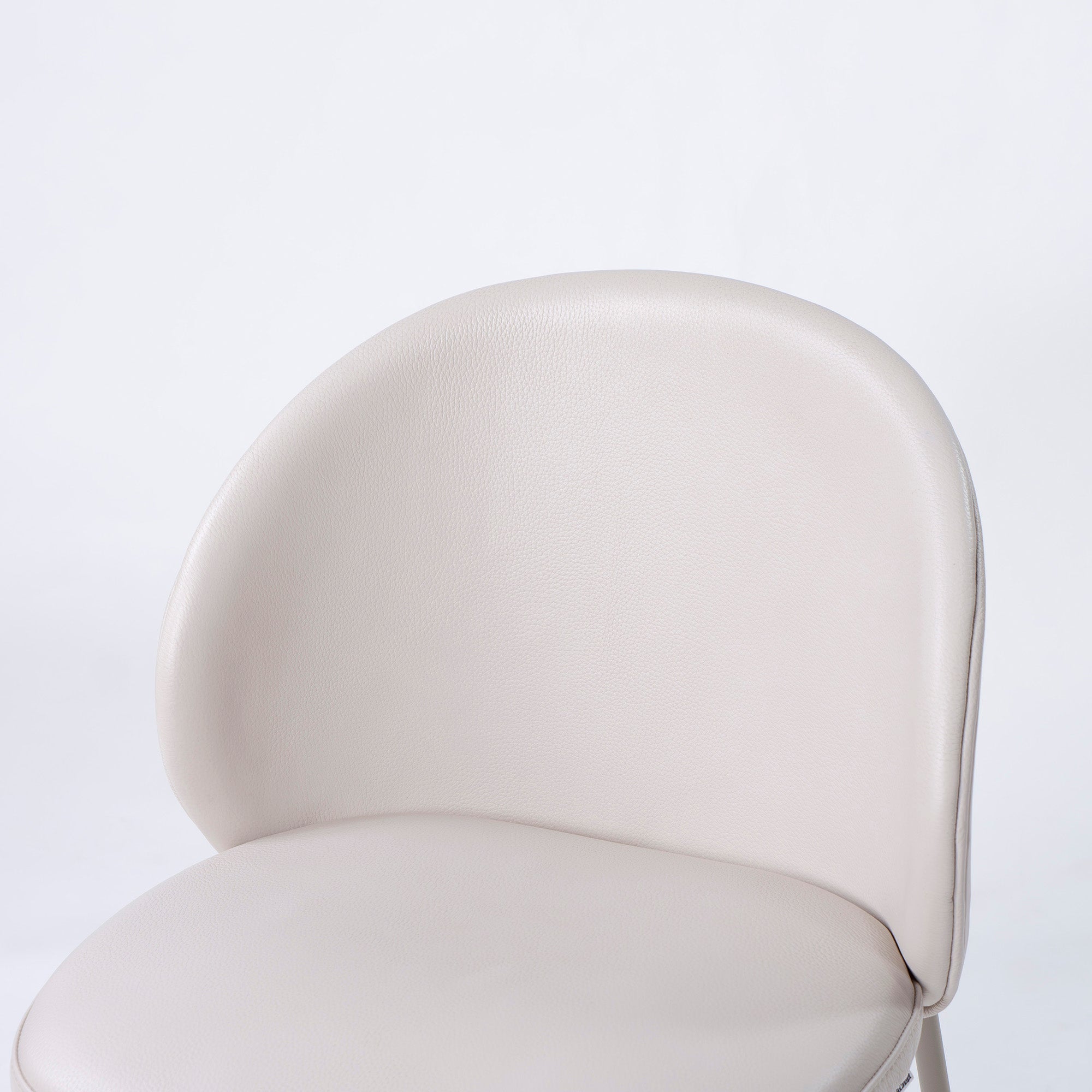 BoConcept Princeton ダイニングチェア(4) レザー ライトベージュ系 マットアッシュグレー メタル脚