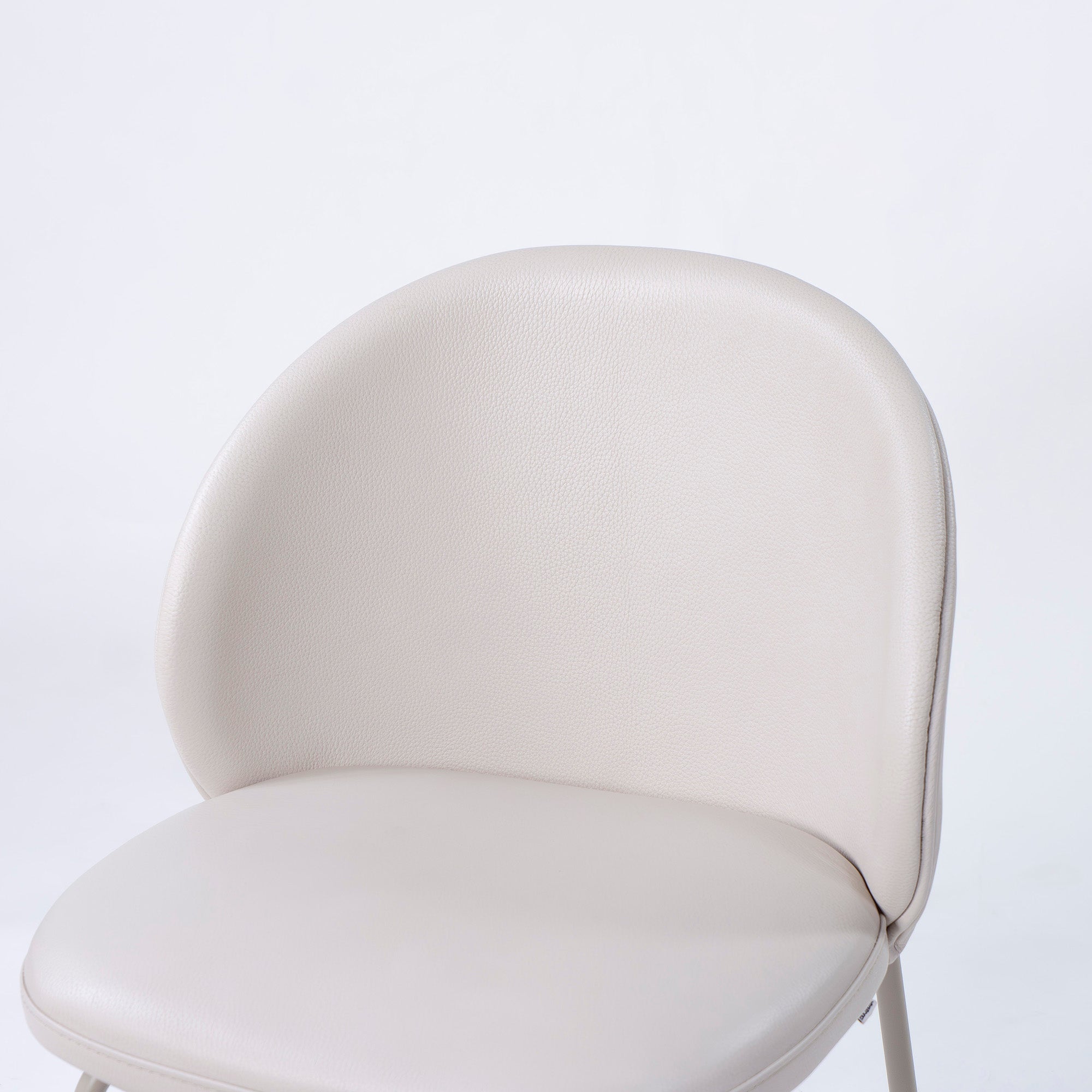 BoConcept Princeton ダイニングチェア(5) レザー ライトベージュ系 マットアッシュグレー メタル脚
