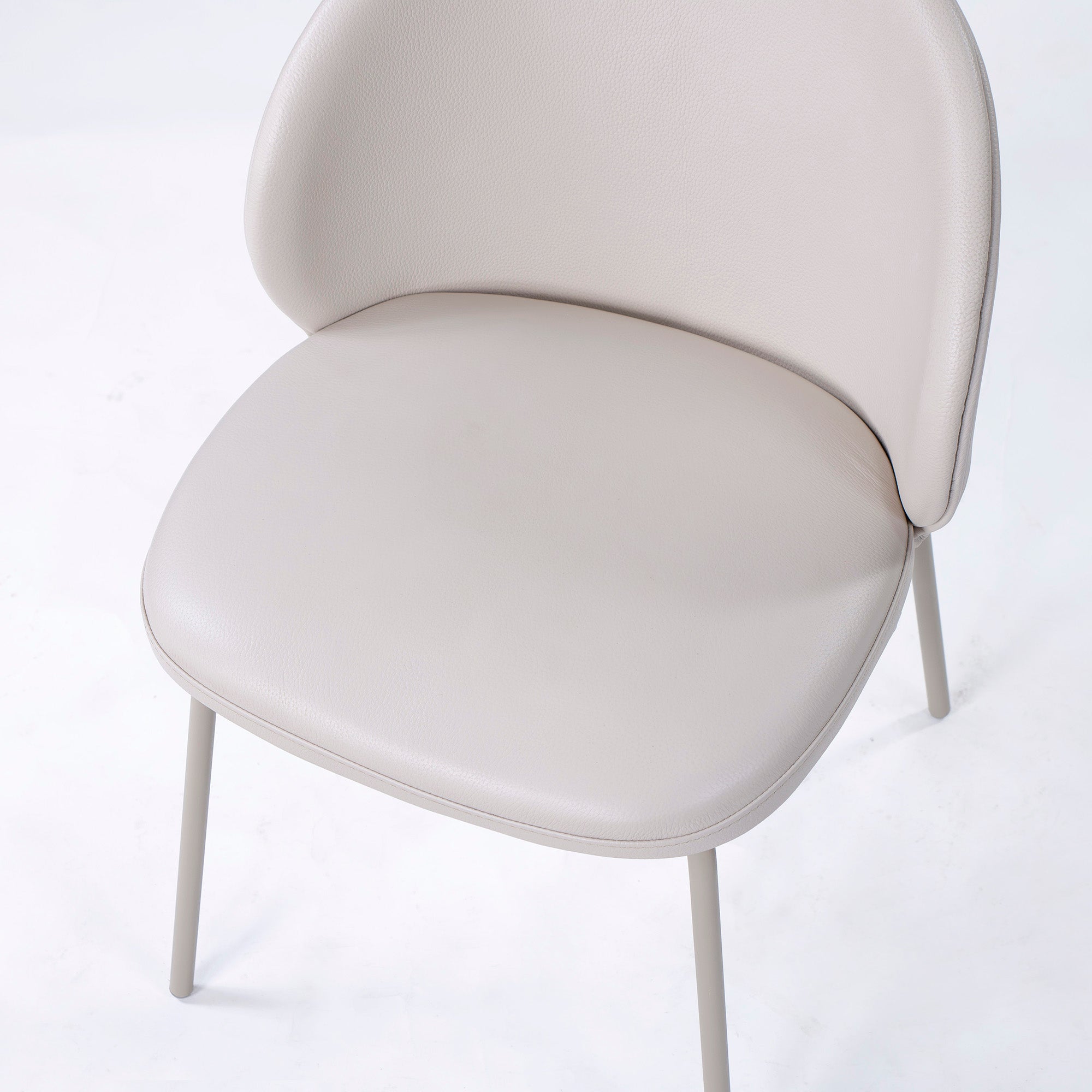 BoConcept Princeton ダイニングチェア(5) レザー ライトベージュ系 マットアッシュグレー メタル脚