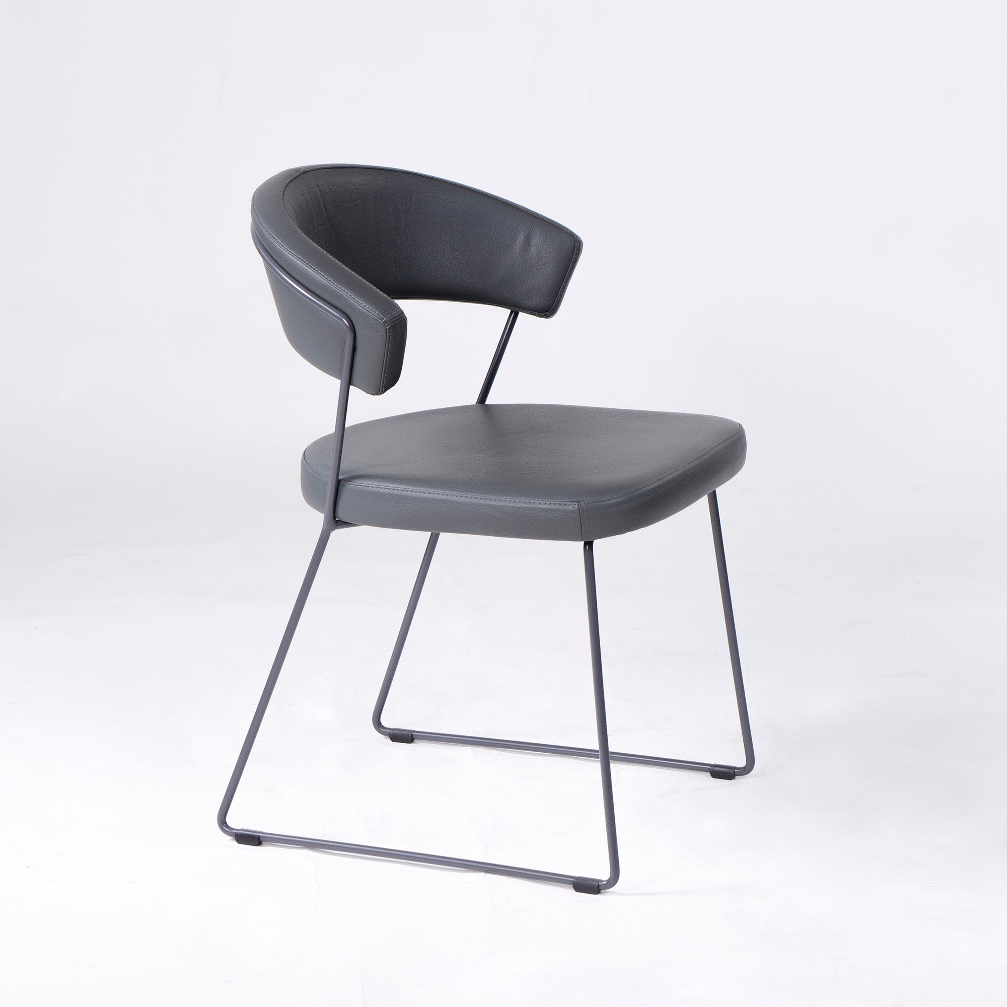 Calligaris Connubia NEW YORK CB1022 ダイニングチェア(1) 本革 レザー グレー