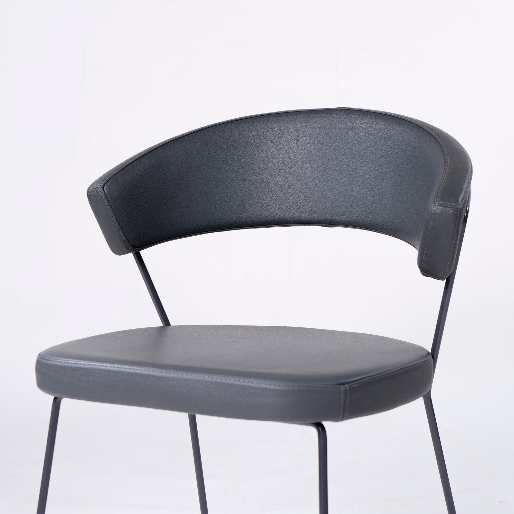 Calligaris Connubia NEW YORK CB1022 ダイニングチェア(2) 本革 レザー グレー