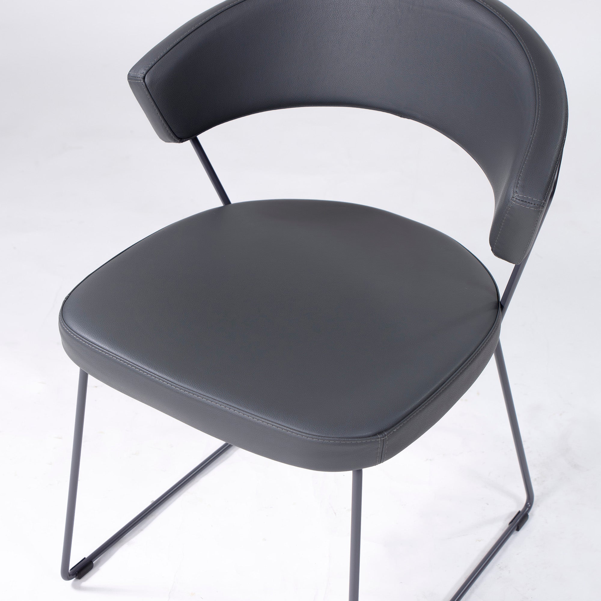 Calligaris Connubia NEW YORK CB1022 ダイニングチェア(2) 本革 レザー グレー