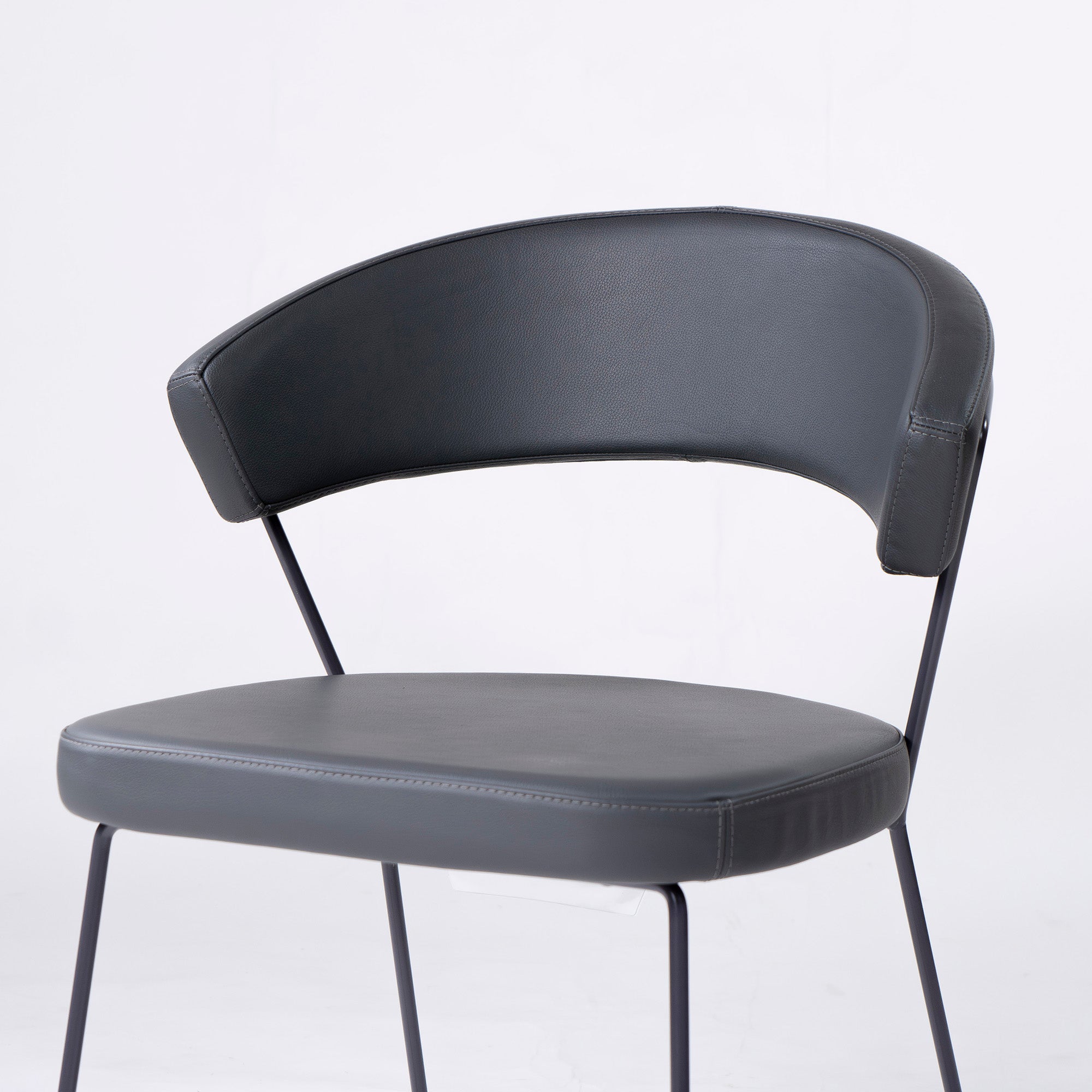 Calligaris Connubia NEW YORK CB1022 ダイニングチェア(4) 本革 レザー グレー