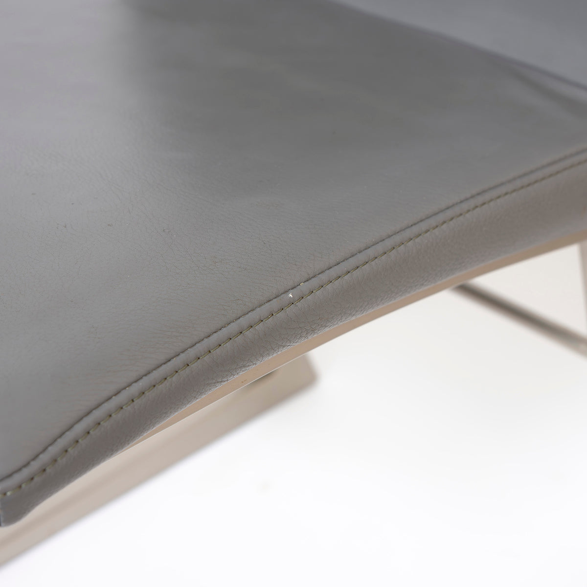 BoConcept MARIPOSA ダイニングチェア 本革 スチールレッグ(3)